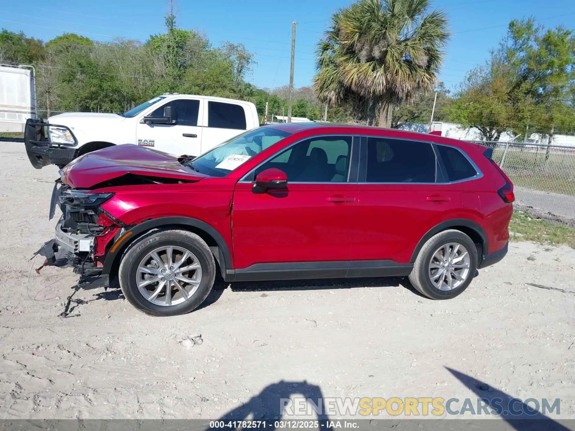 14 Photograph of a damaged car 2HKRS4H7XPH414555 HONDA CR-V 2023