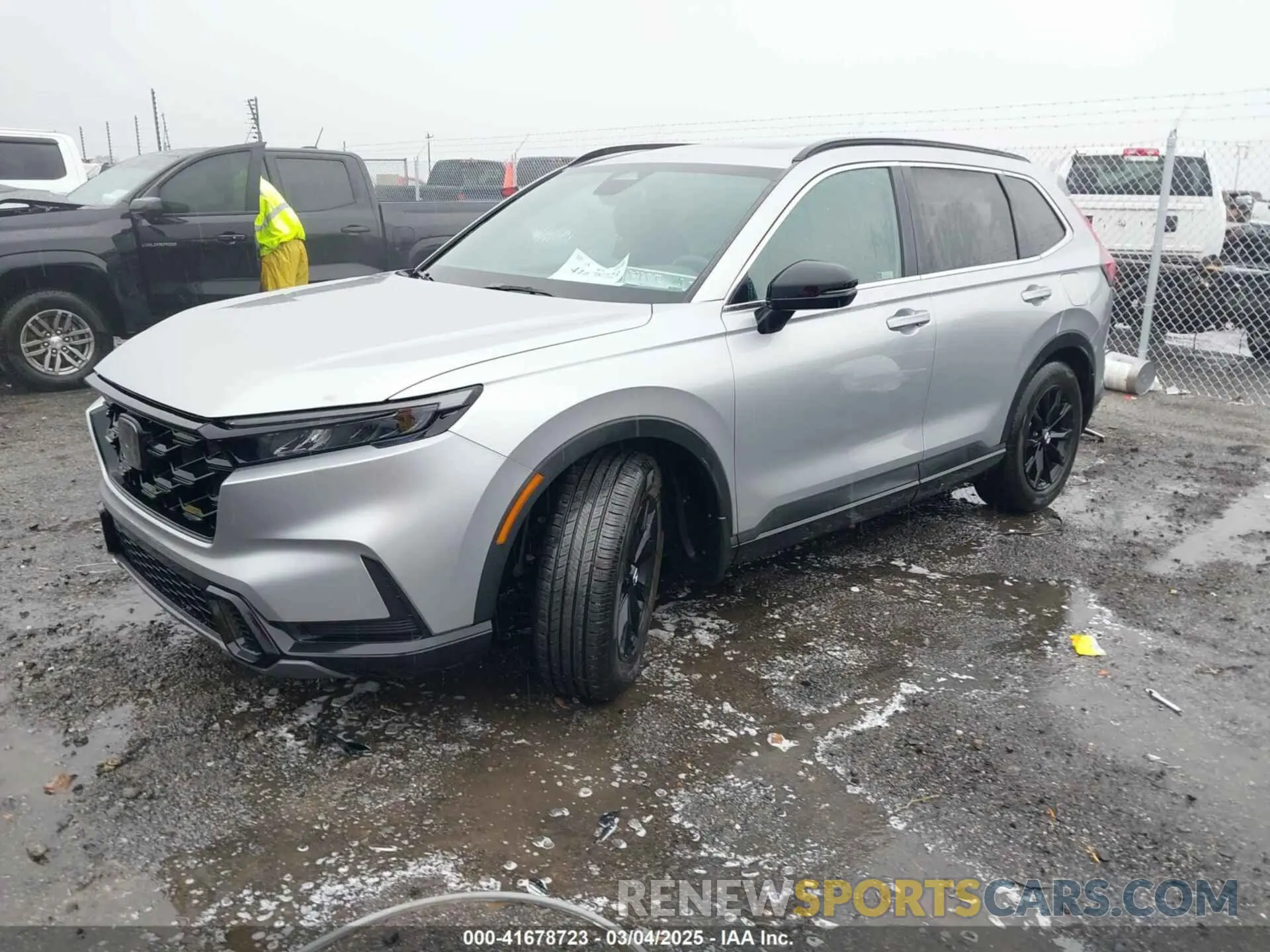 2 Photograph of a damaged car 2HKRS5H52PH710240 HONDA CR-V 2023