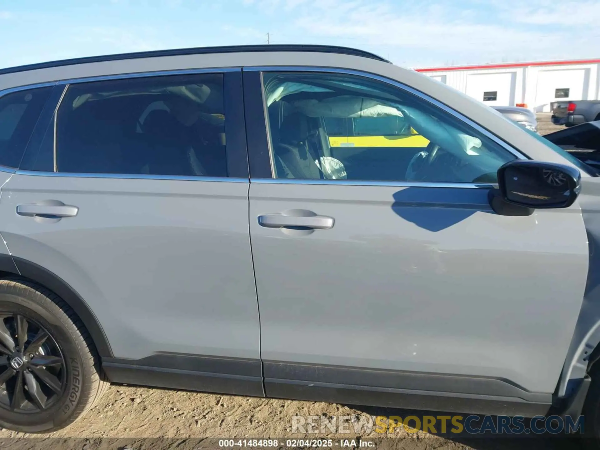 13 Photograph of a damaged car 2HKRS5H56PH709561 HONDA CR-V 2023