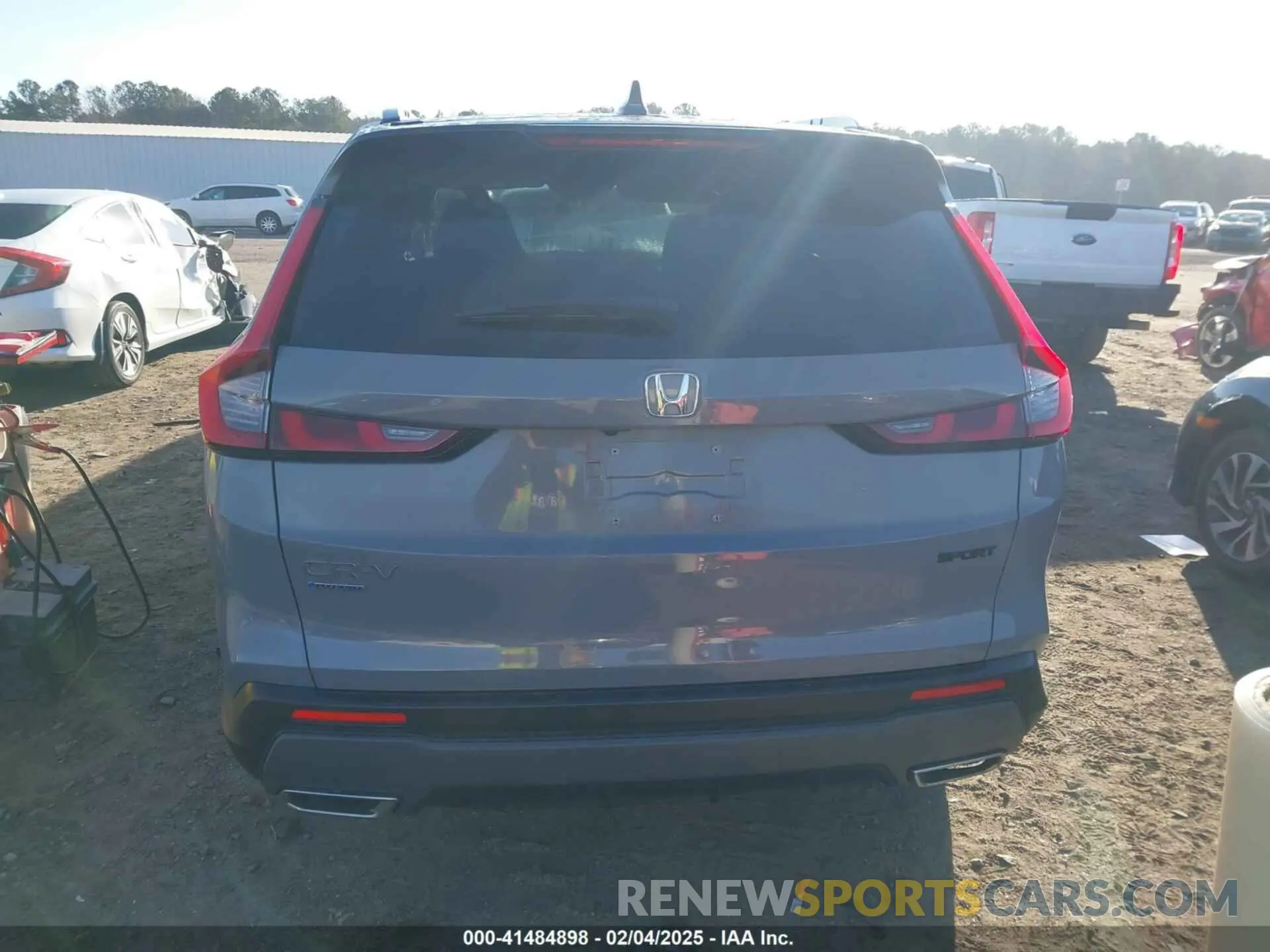 16 Photograph of a damaged car 2HKRS5H56PH709561 HONDA CR-V 2023