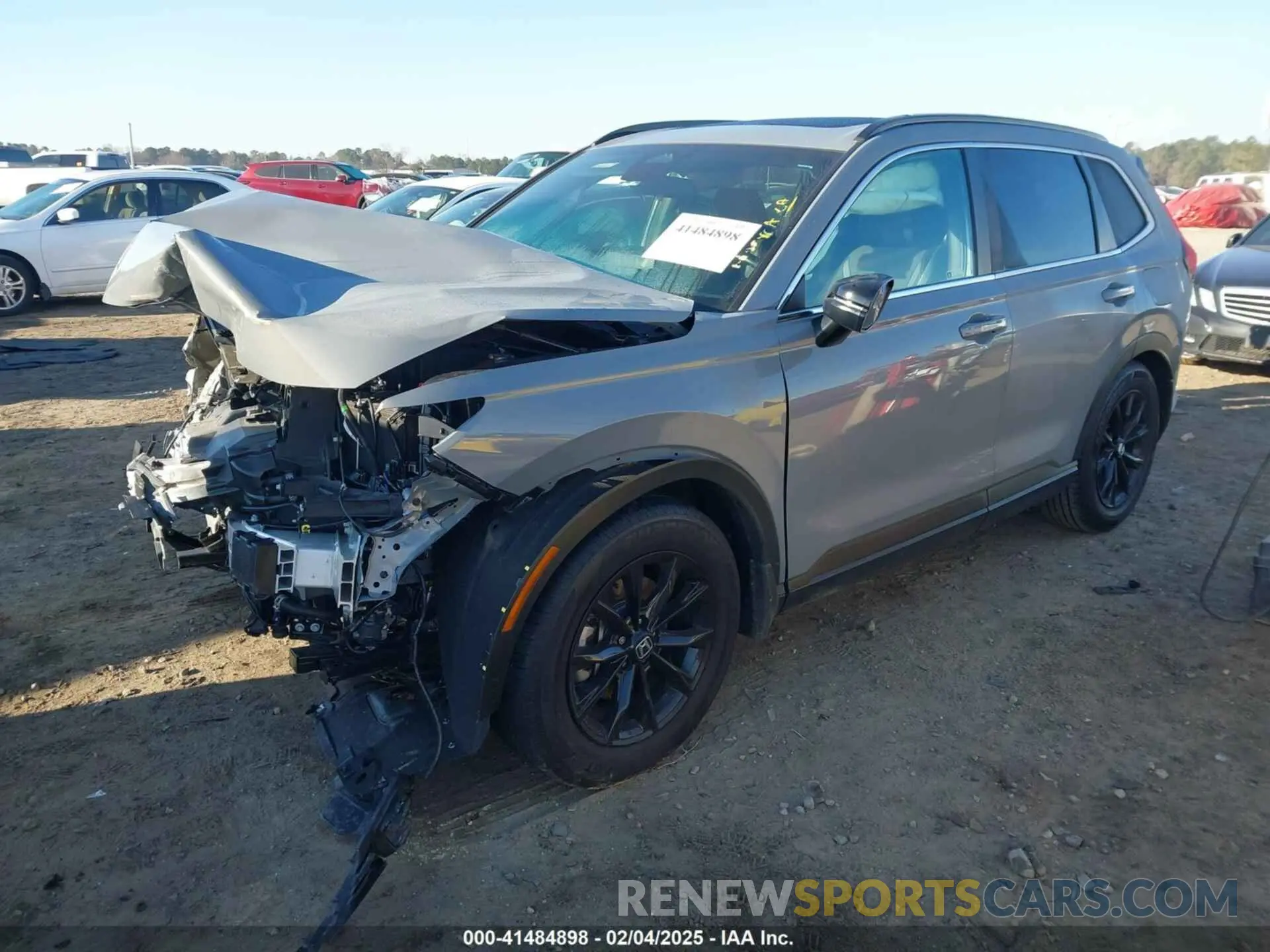 2 Photograph of a damaged car 2HKRS5H56PH709561 HONDA CR-V 2023