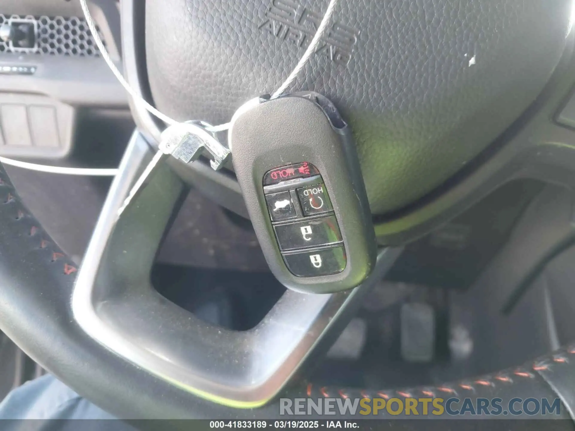 11 Photograph of a damaged car 2HKRS5H58PH704474 HONDA CR-V 2023