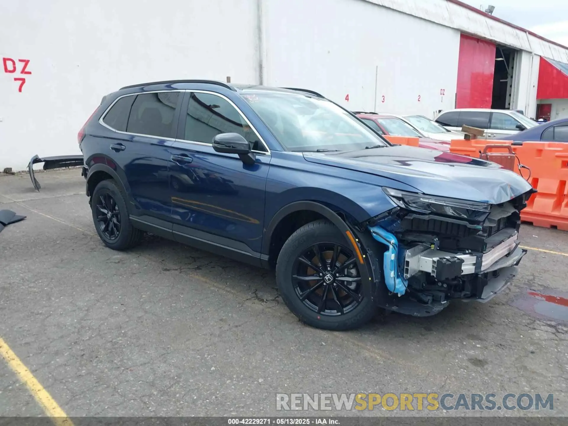1 Photograph of a damaged car 2HKRS6H50PH813520 HONDA CR-V 2023