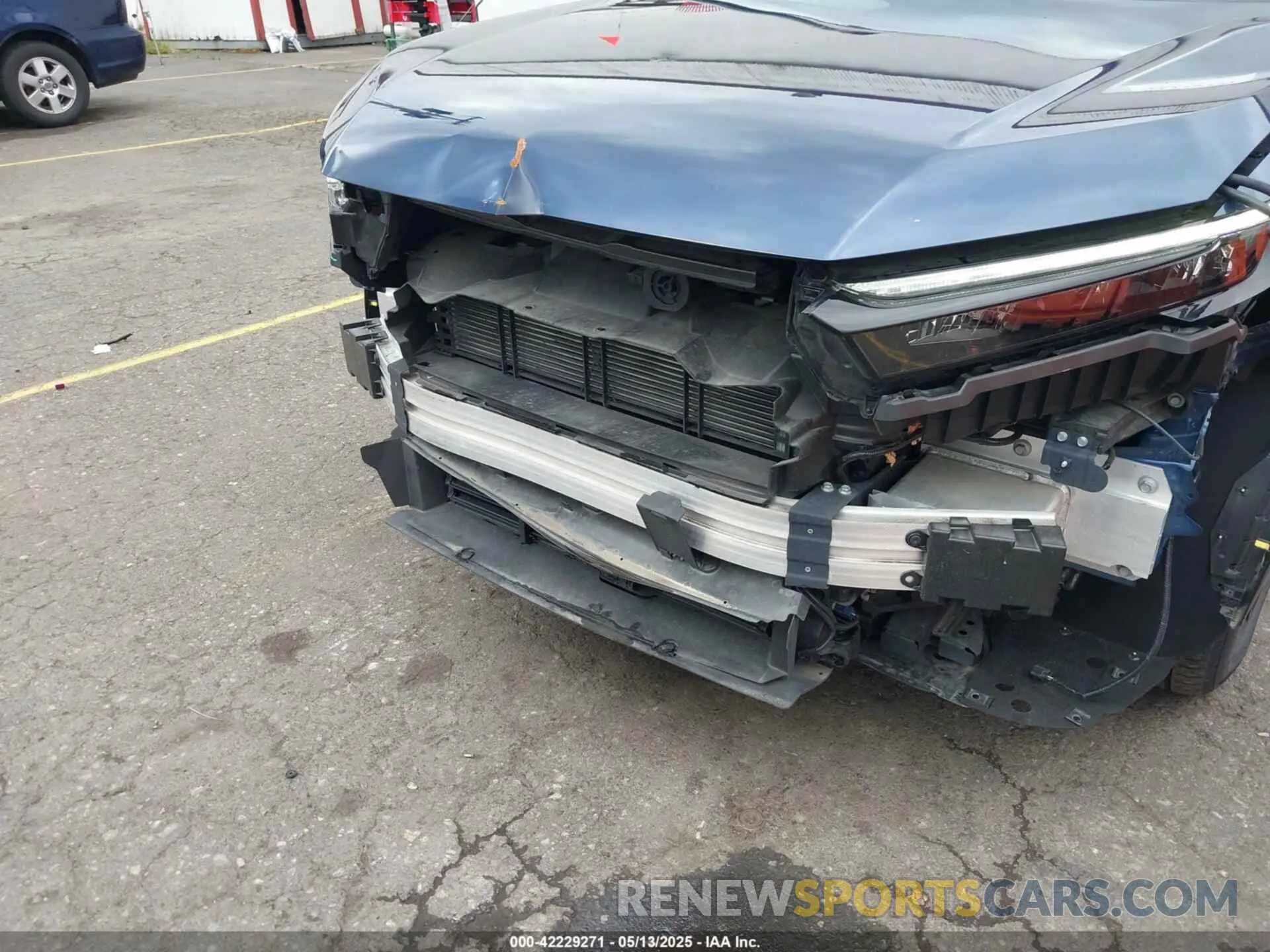 19 Photograph of a damaged car 2HKRS6H50PH813520 HONDA CR-V 2023