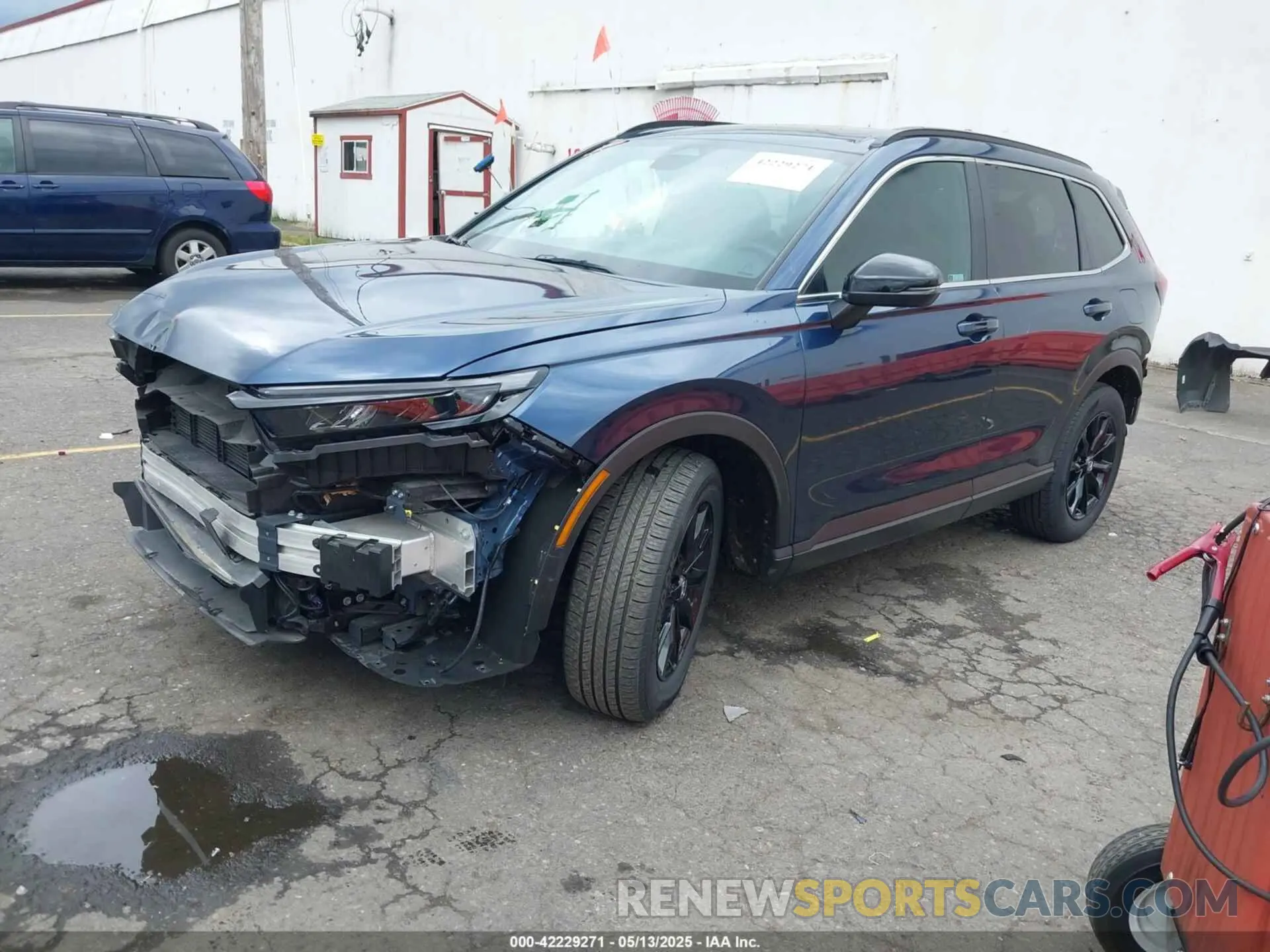 2 Photograph of a damaged car 2HKRS6H50PH813520 HONDA CR-V 2023