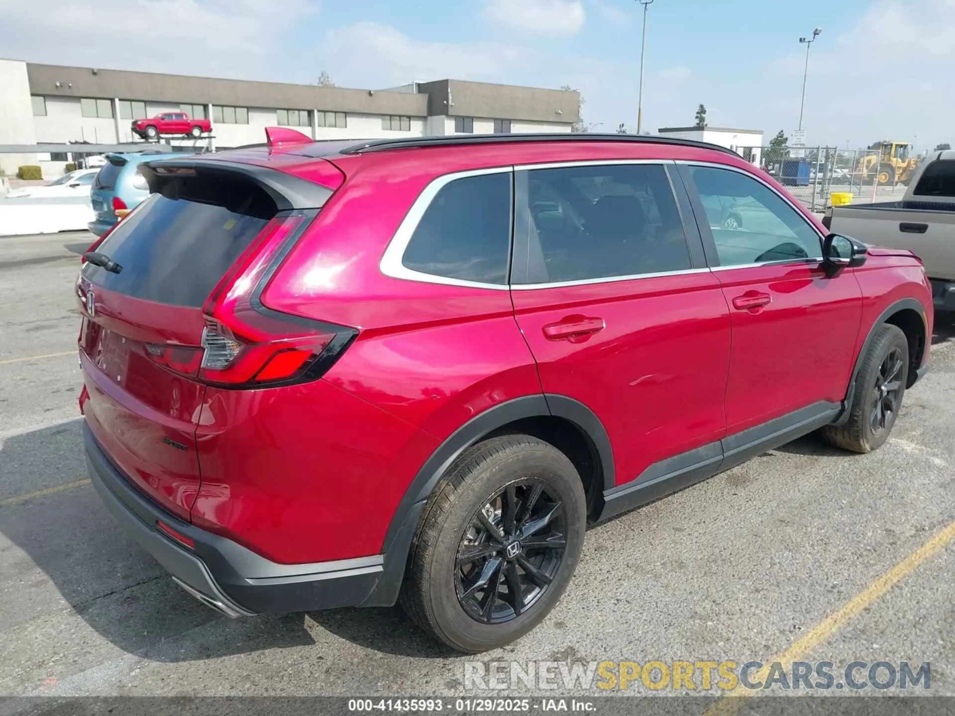 4 Photograph of a damaged car 2HKRS6H53PH809879 HONDA CR-V 2023