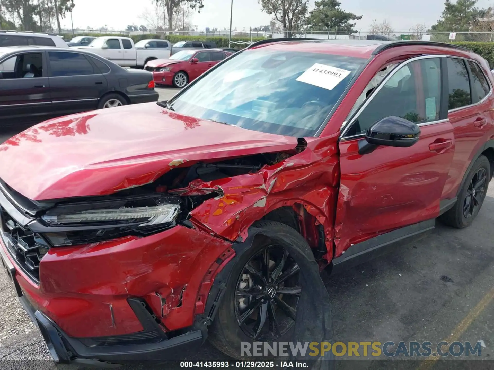 6 Photograph of a damaged car 2HKRS6H53PH809879 HONDA CR-V 2023