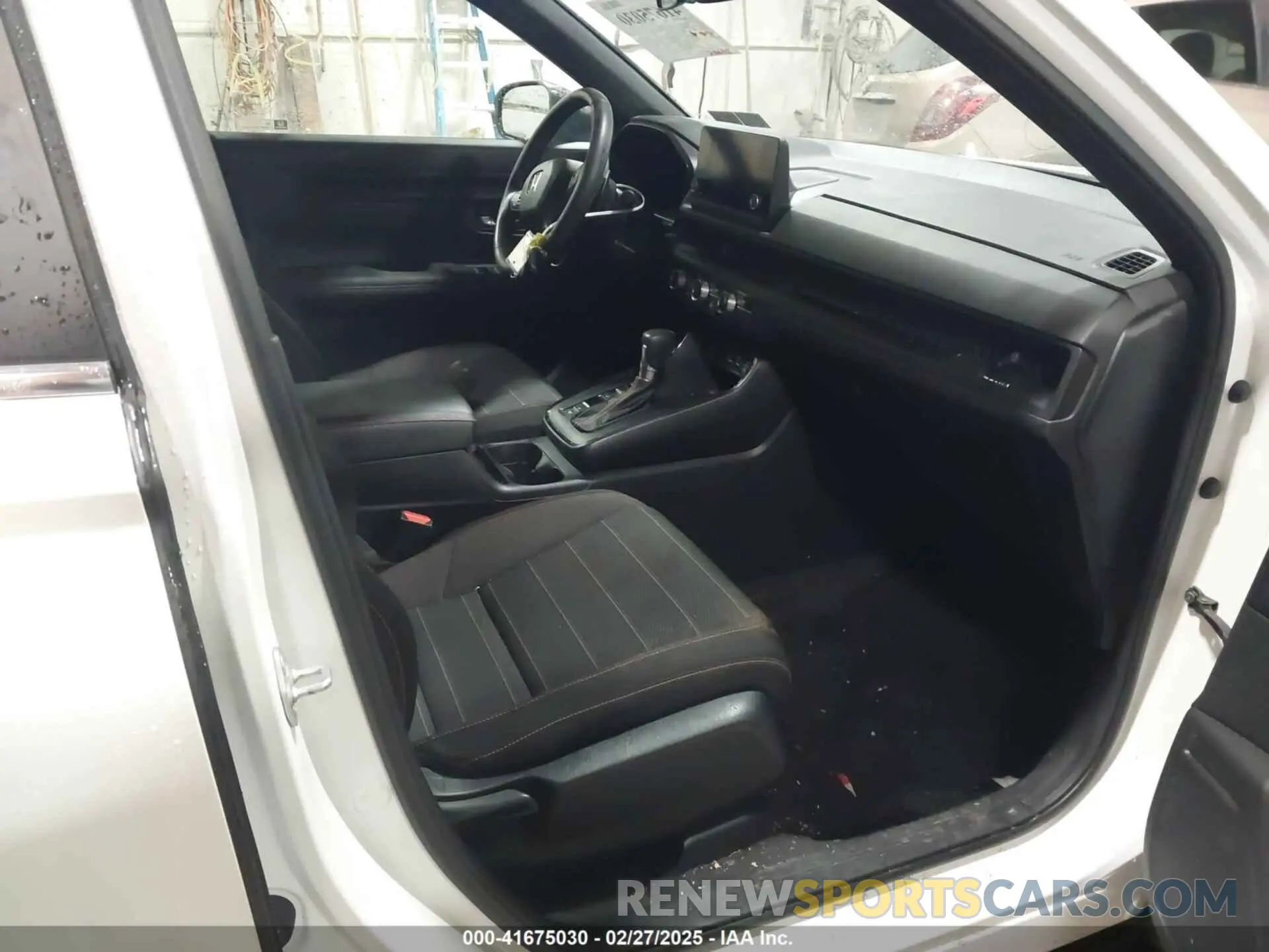 5 Photograph of a damaged car 2HKRS6H5XPH813797 HONDA CR-V 2023