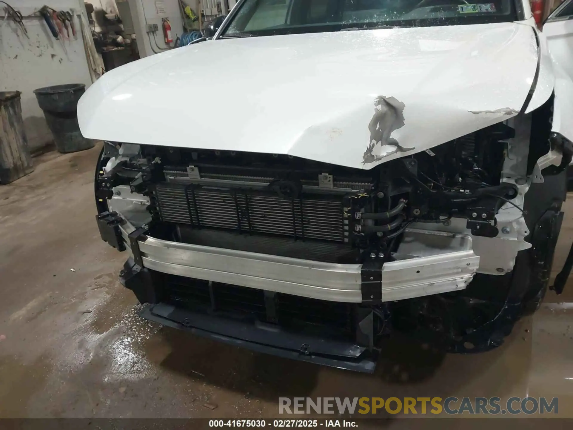 6 Photograph of a damaged car 2HKRS6H5XPH813797 HONDA CR-V 2023
