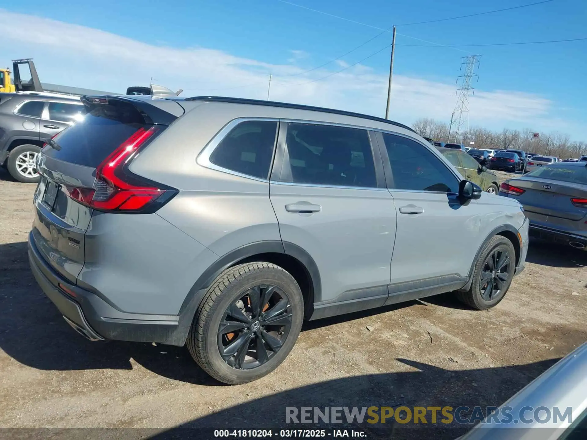 13 Photograph of a damaged car 2HKRS6H96PH811113 HONDA CR-V 2023
