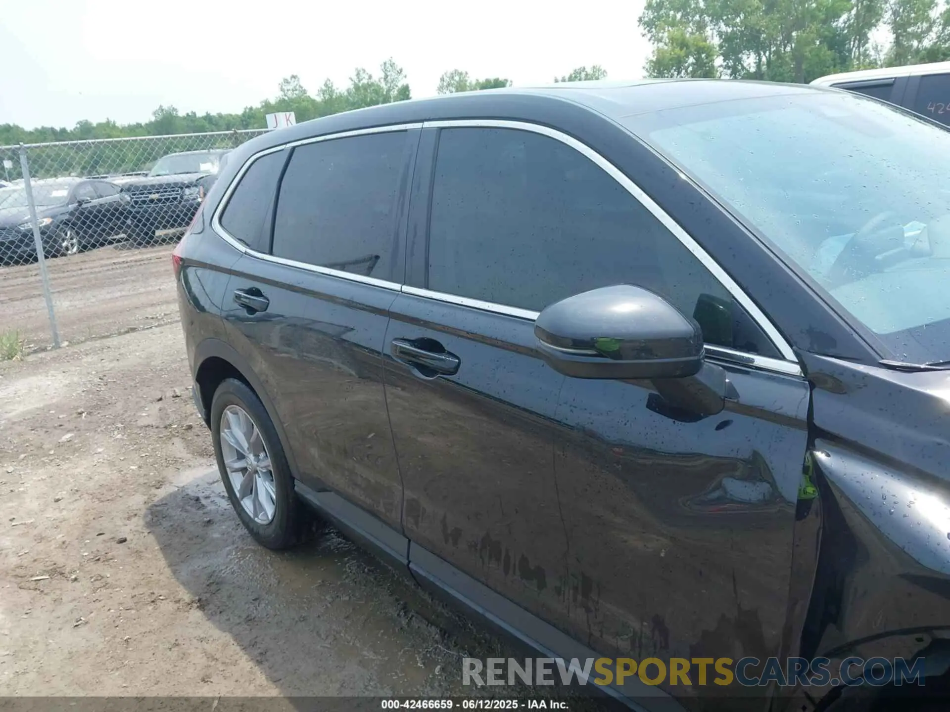 13 Photograph of a damaged car 5J6RS4H49PL001408 HONDA CR-V 2023