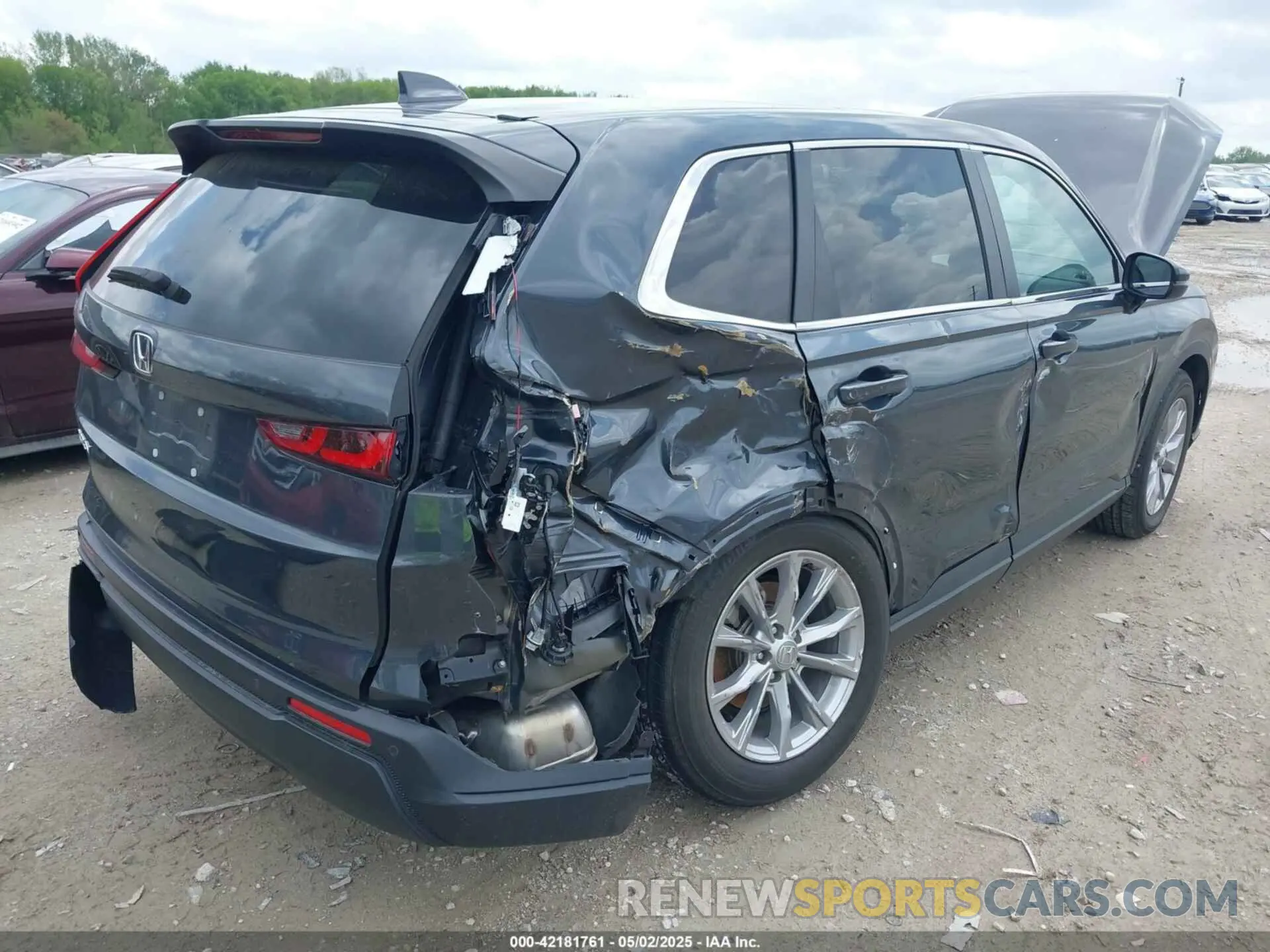 6 Photograph of a damaged car 5J6RS4H77PL010814 HONDA CR-V 2023