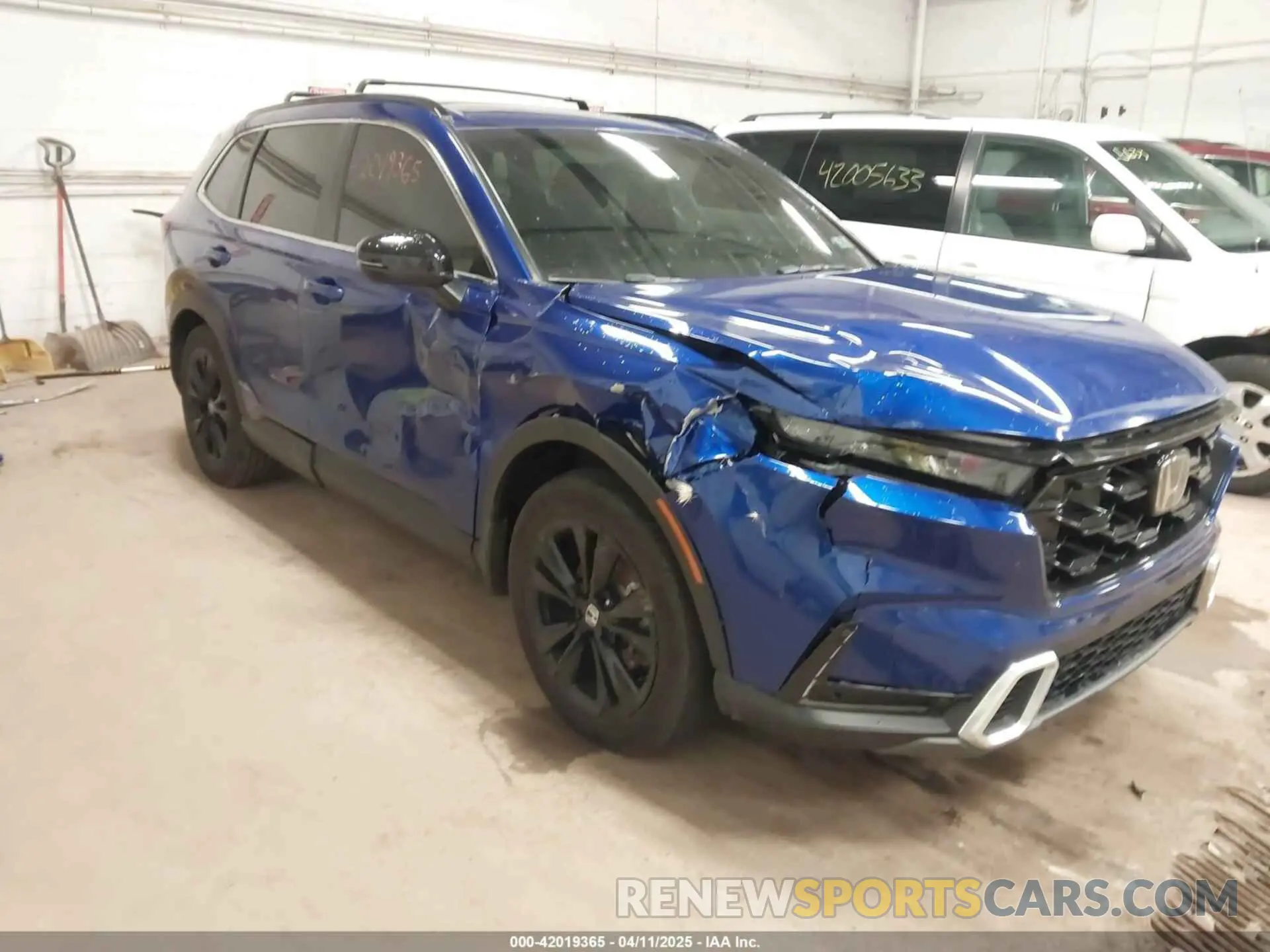 6 Photograph of a damaged car 5J6RS6H97PL009255 HONDA CR-V 2023