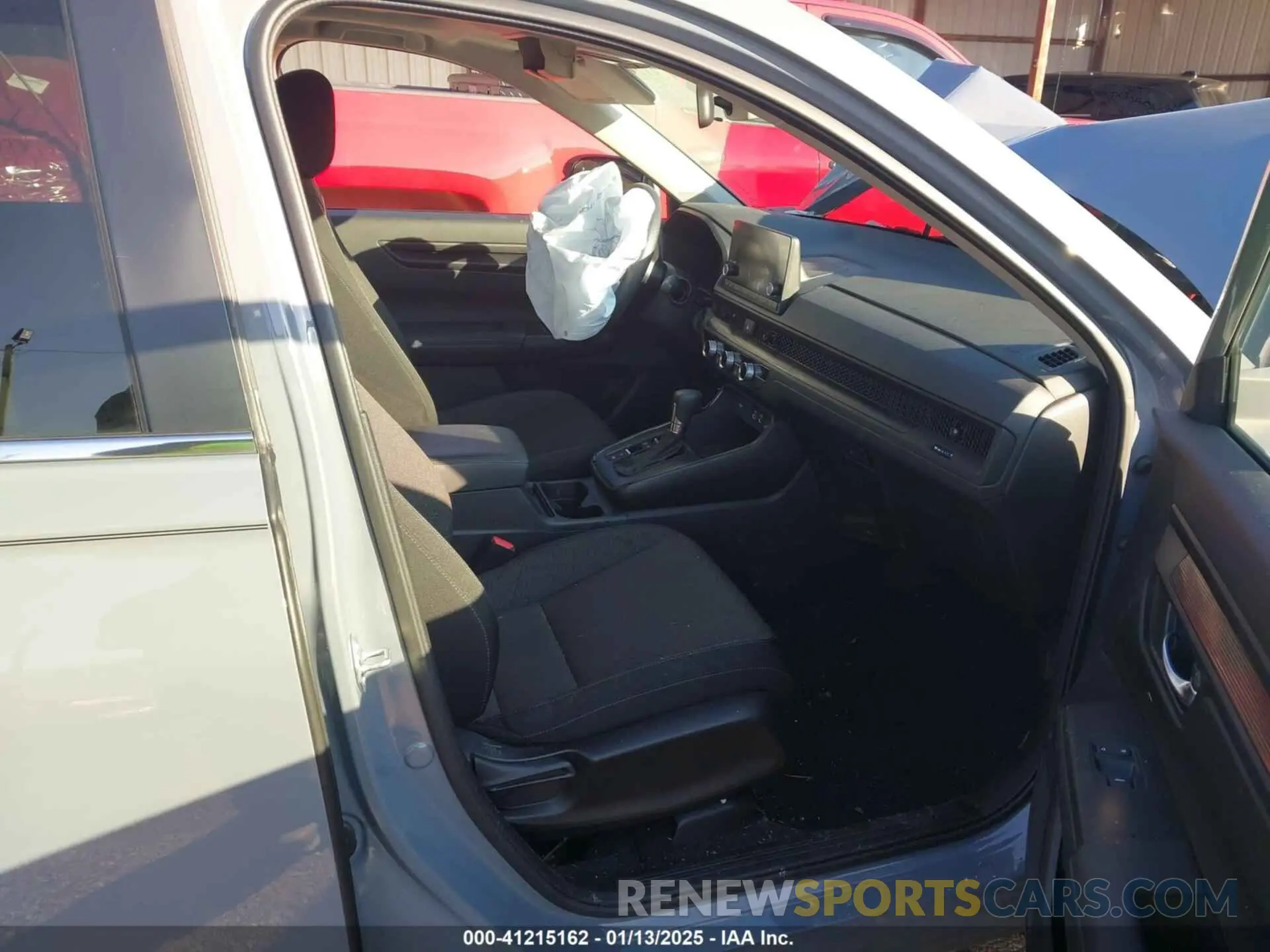 5 Photograph of a damaged car 7FARS3H40PE011672 HONDA CR-V 2023