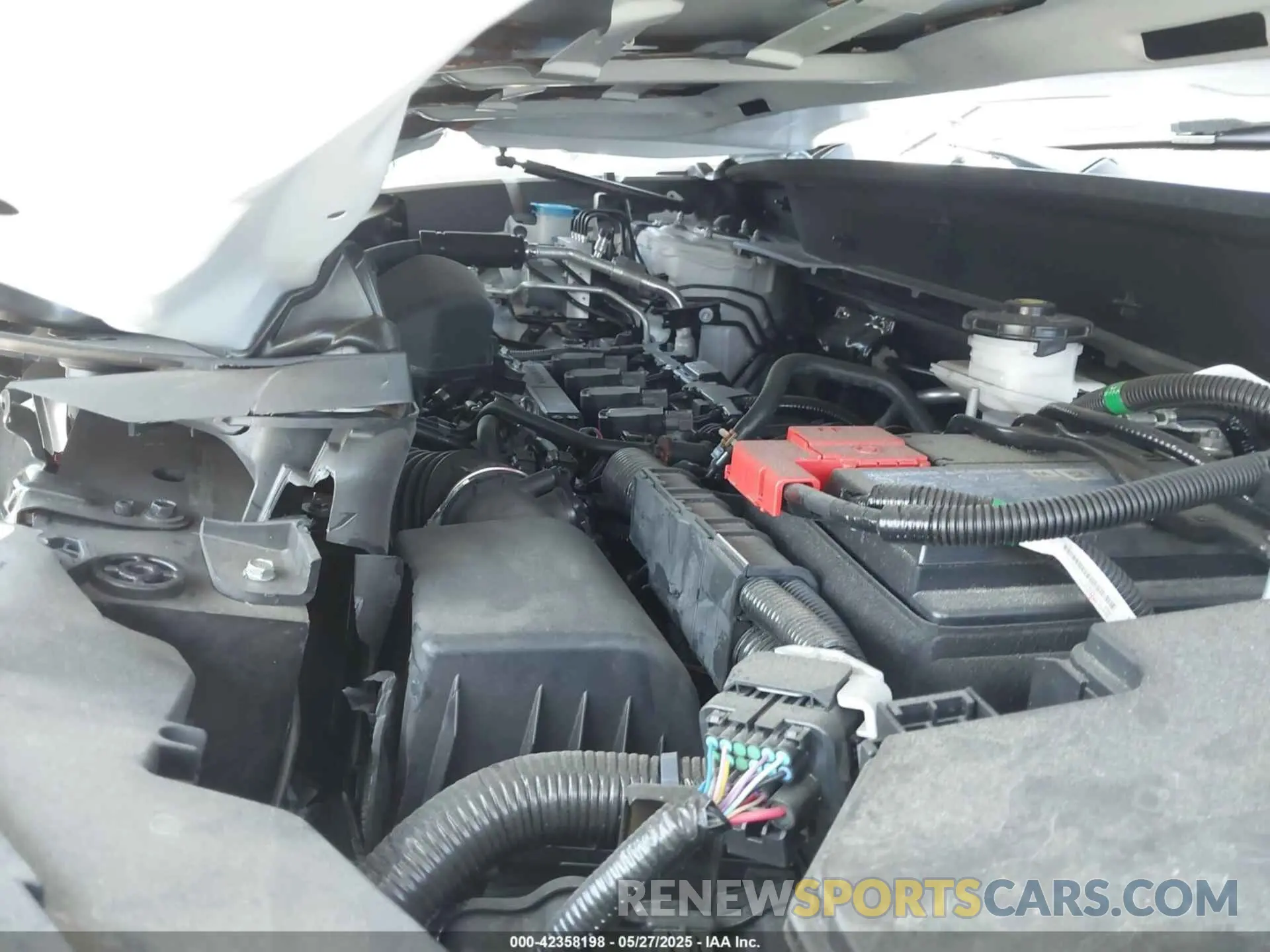 10 Photograph of a damaged car 7FARS3H70PE002481 HONDA CR-V 2023
