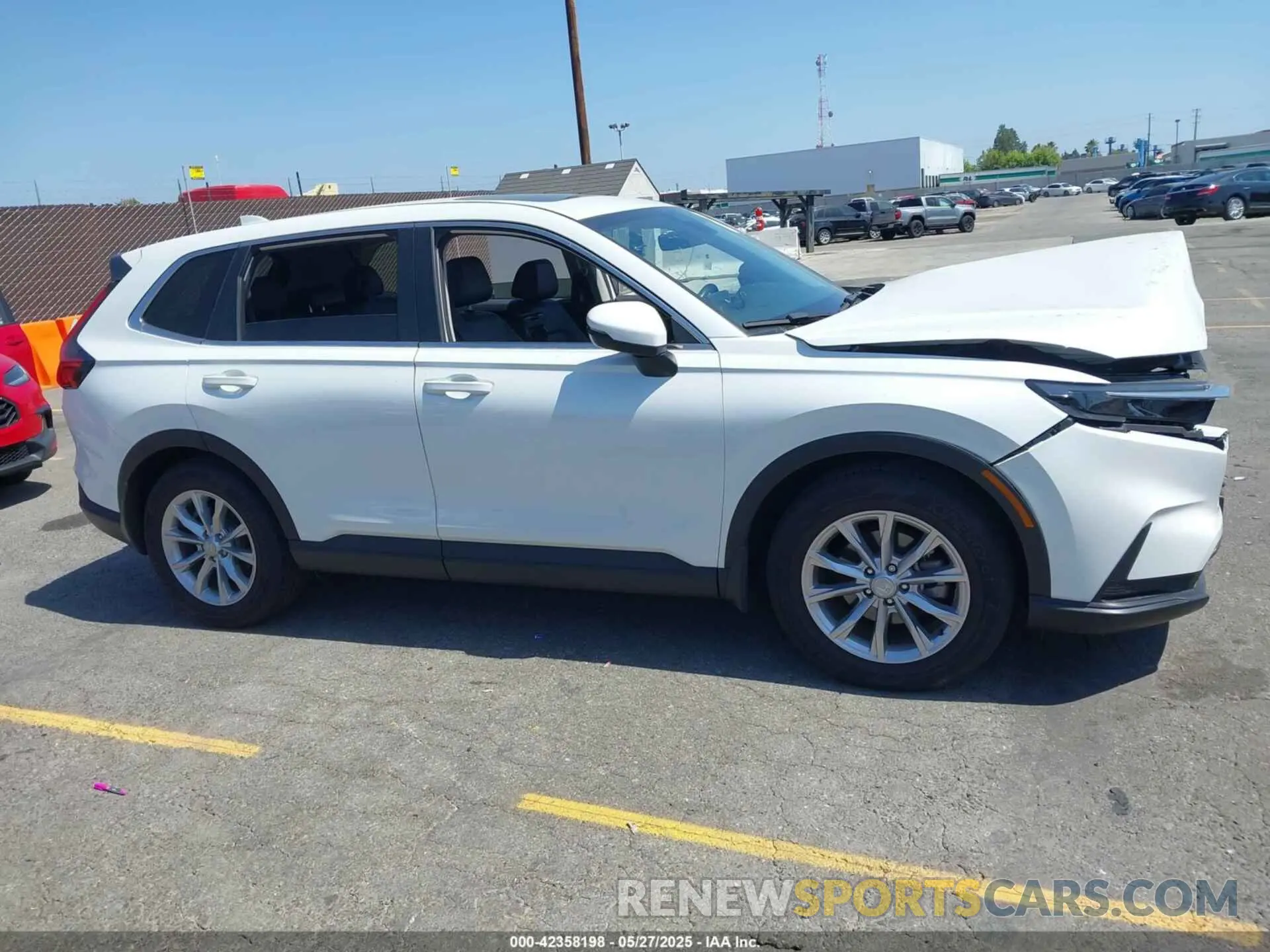 12 Photograph of a damaged car 7FARS3H70PE002481 HONDA CR-V 2023