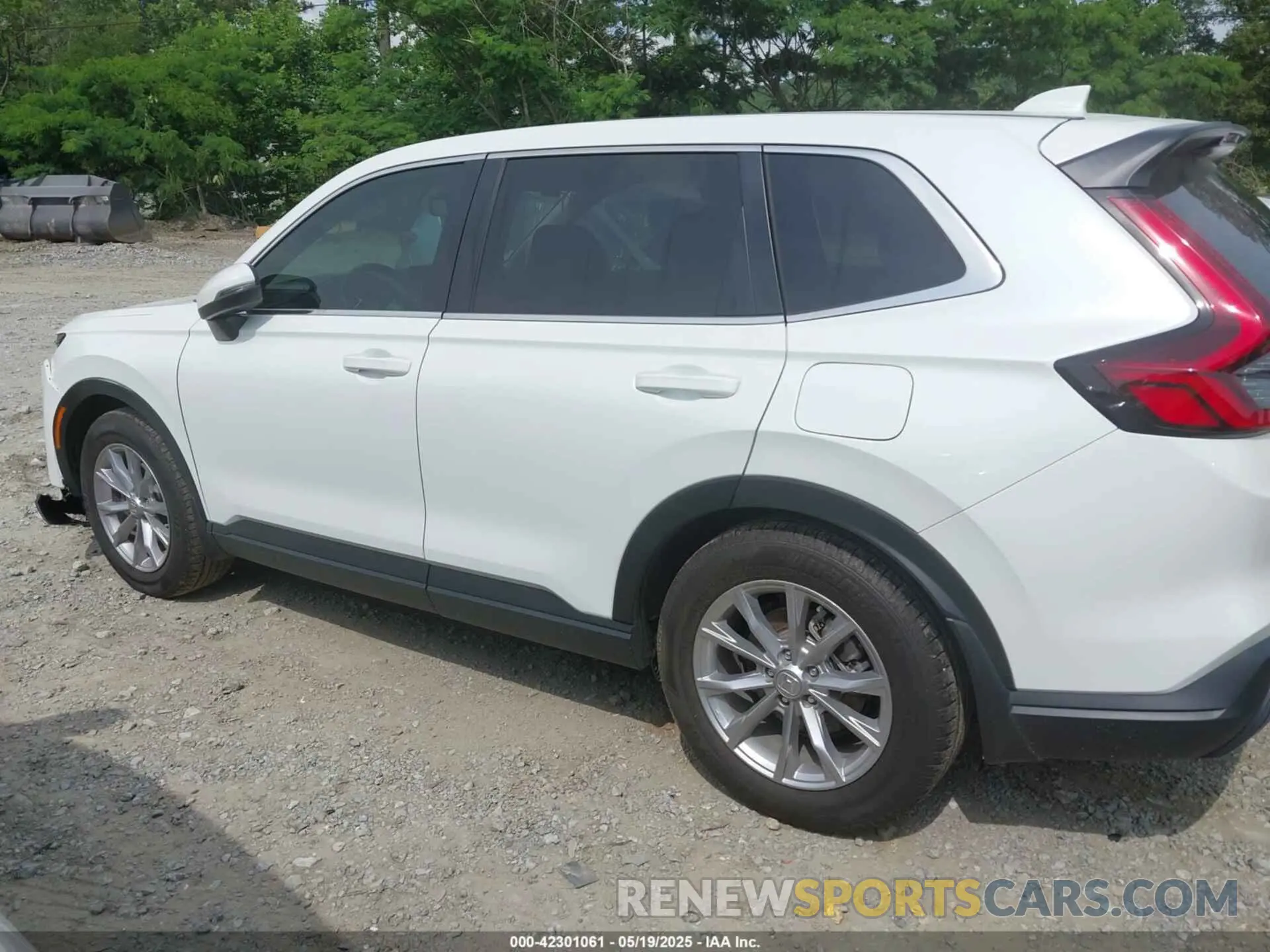 14 Photograph of a damaged car 7FARS3H70PE005008 HONDA CR-V 2023