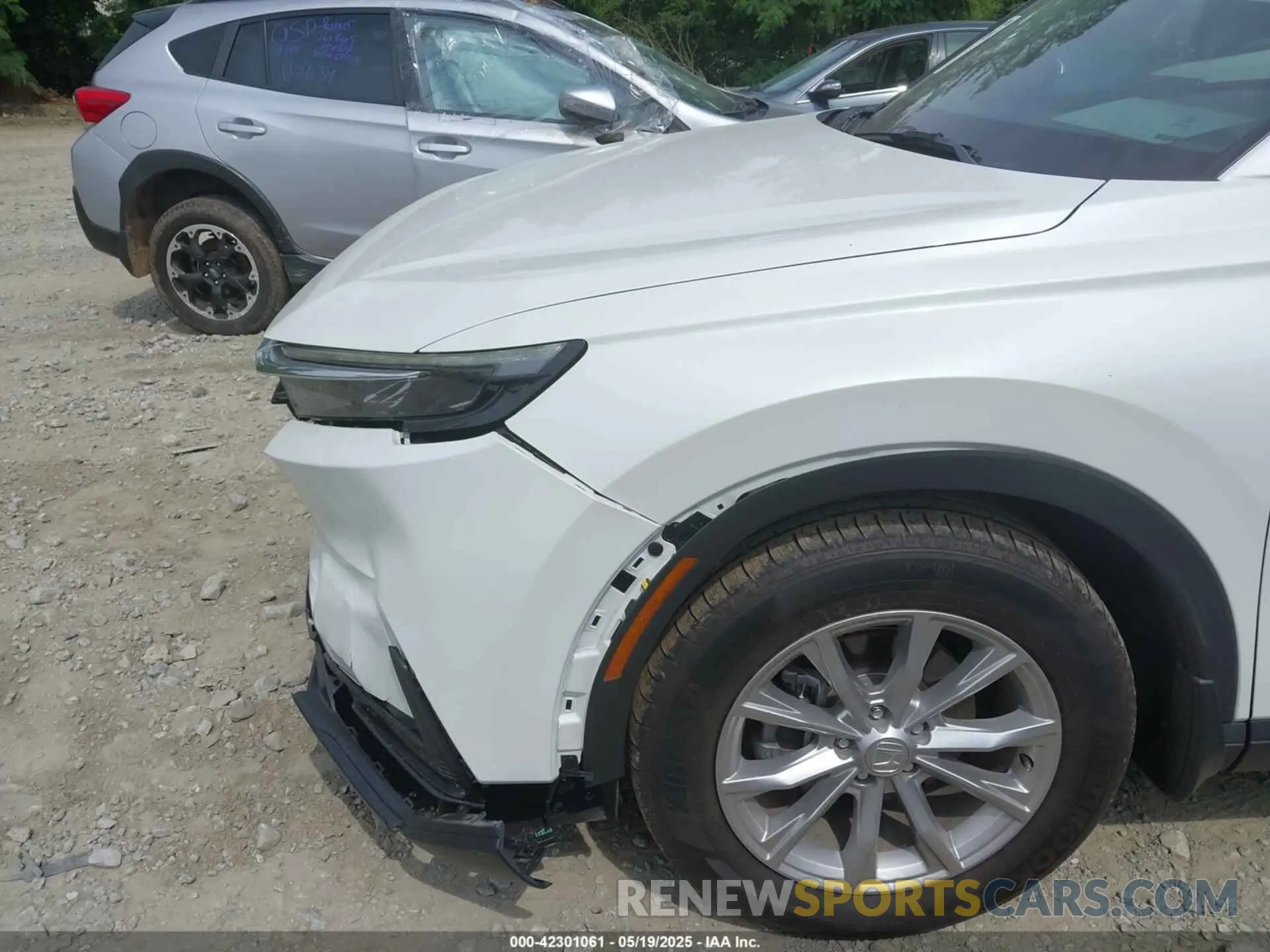 6 Photograph of a damaged car 7FARS3H70PE005008 HONDA CR-V 2023