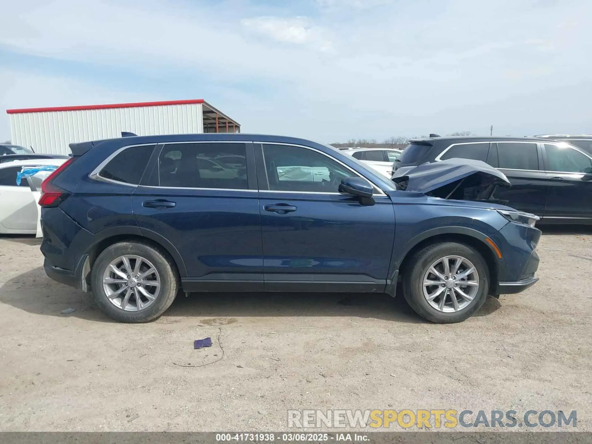 13 Photograph of a damaged car 7FARS3H71PE004093 HONDA CR-V 2023