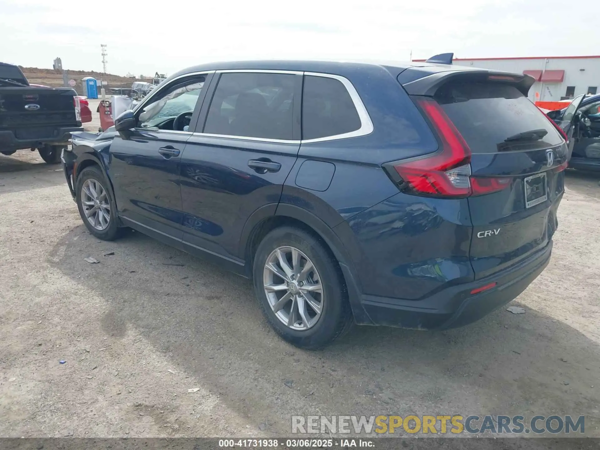 3 Photograph of a damaged car 7FARS3H71PE004093 HONDA CR-V 2023