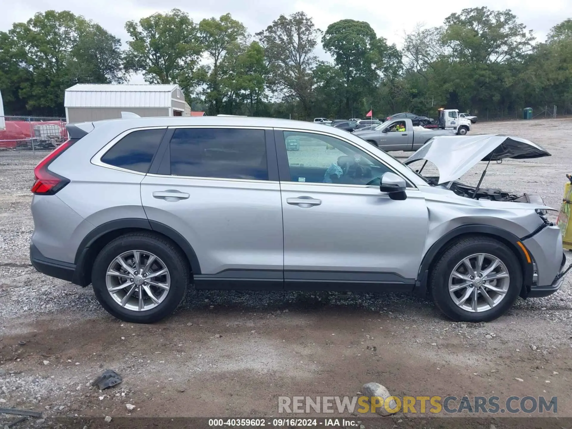 13 Photograph of a damaged car 7FARS3H75PE010916 HONDA CR-V 2023
