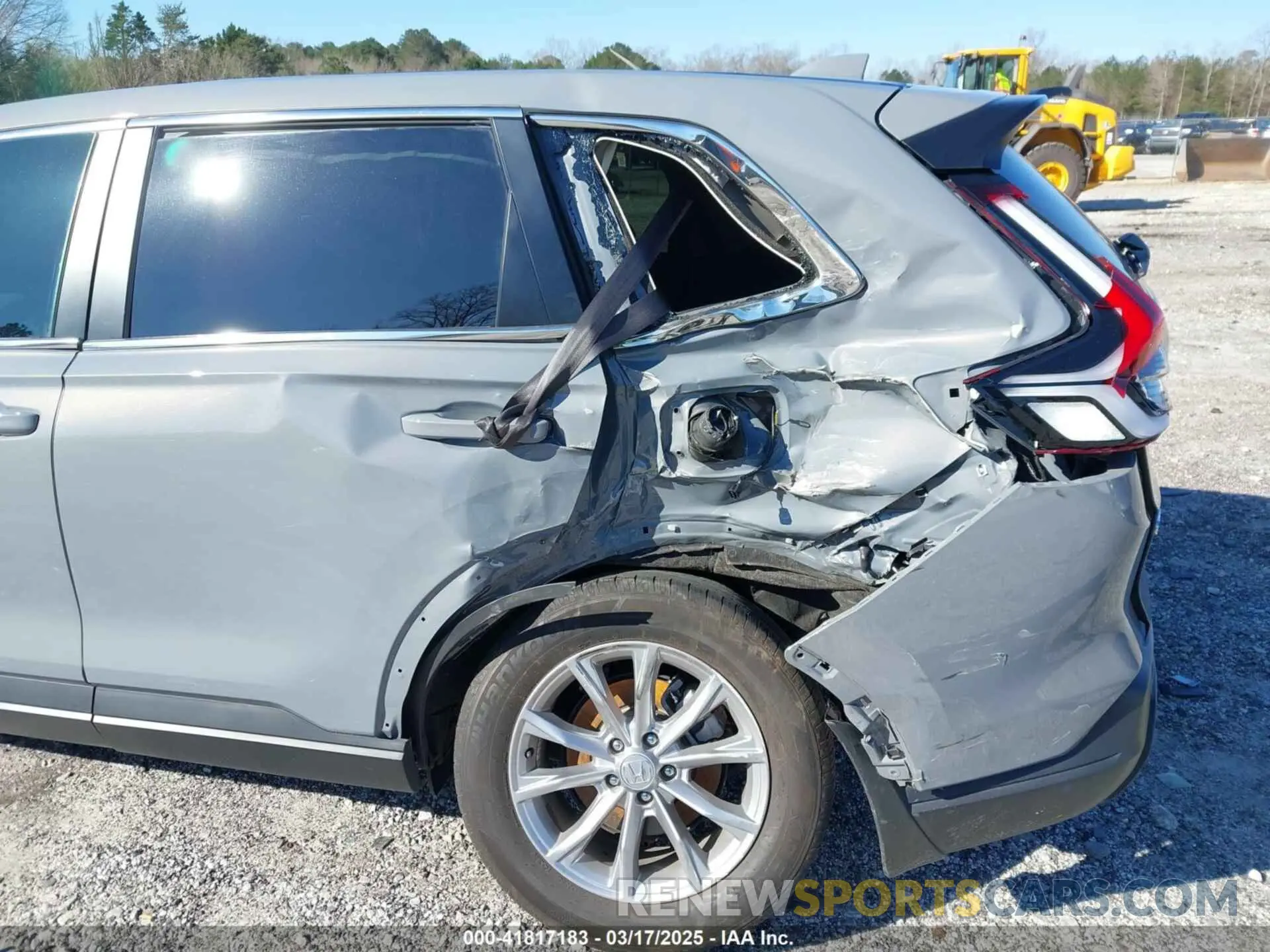 6 Photograph of a damaged car 7FARS3H77PE001876 HONDA CR-V 2023