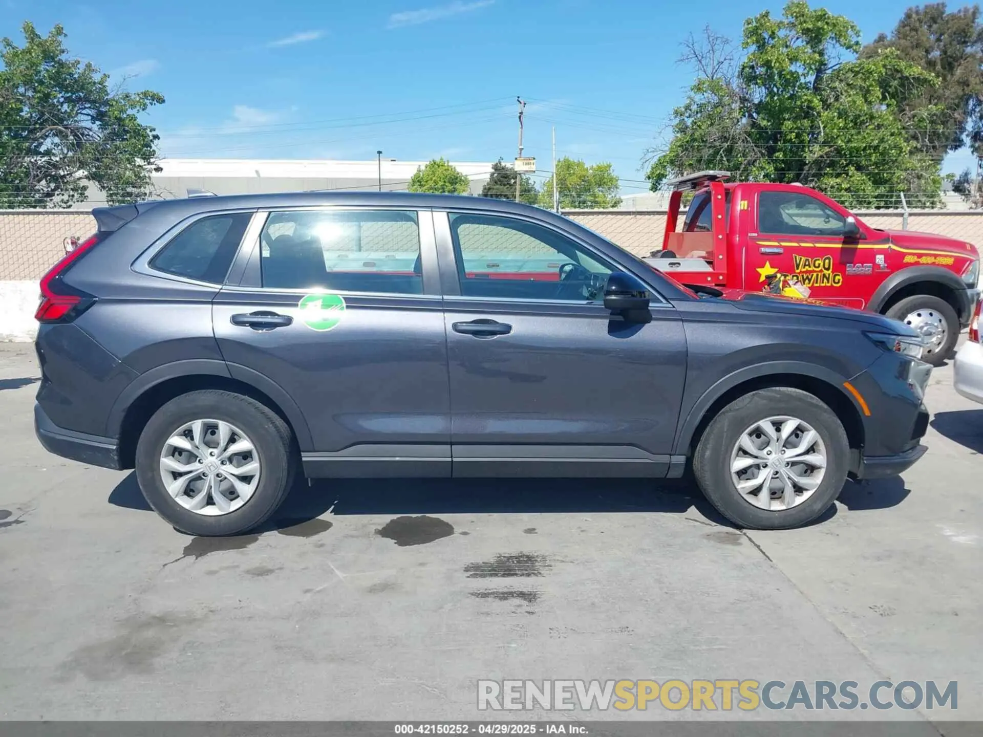 13 Photograph of a damaged car 7FARS4H22PE023004 HONDA CR-V 2023