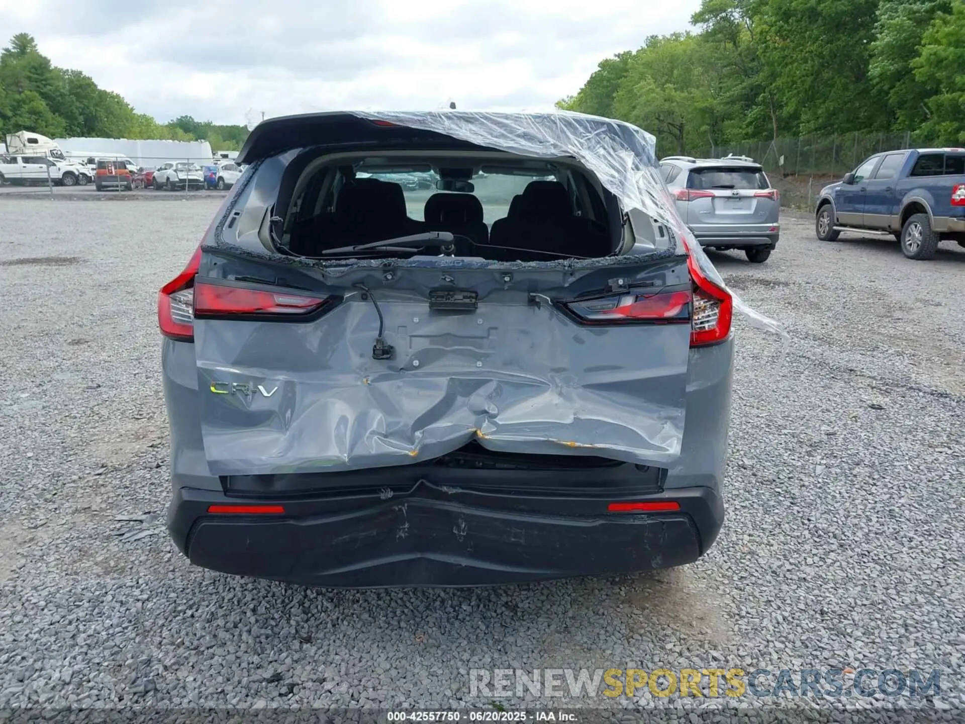 16 Photograph of a damaged car 7FARS4H44PE013544 HONDA CR-V 2023