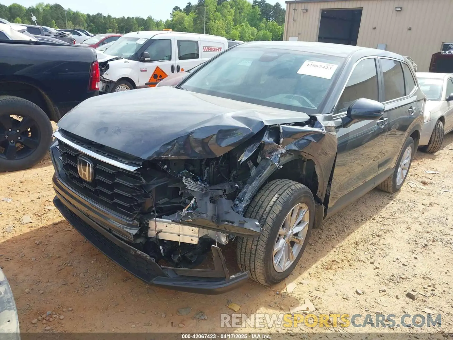2 Photograph of a damaged car 7FARS4H49PE014821 HONDA CR-V 2023