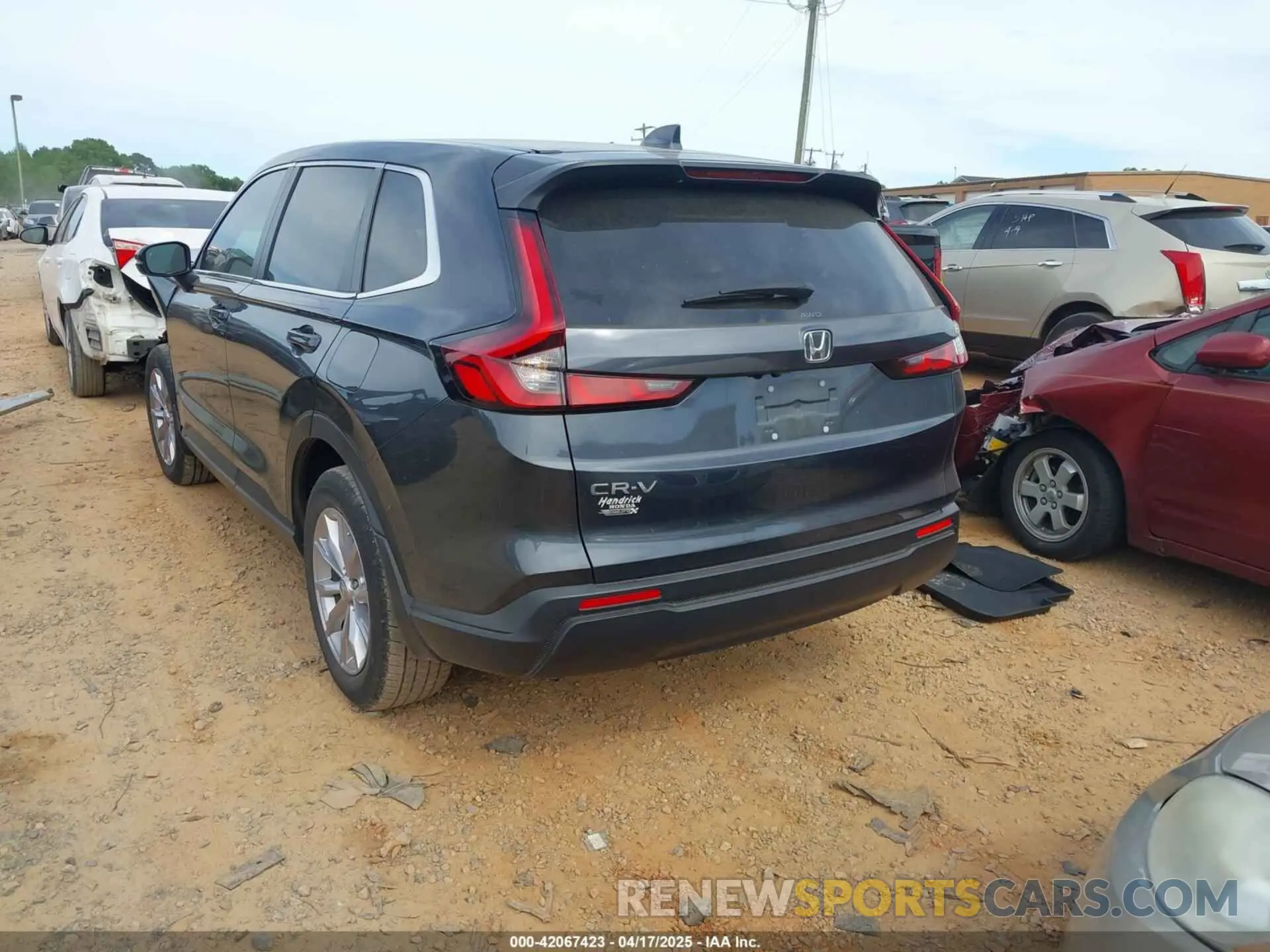 3 Photograph of a damaged car 7FARS4H49PE014821 HONDA CR-V 2023