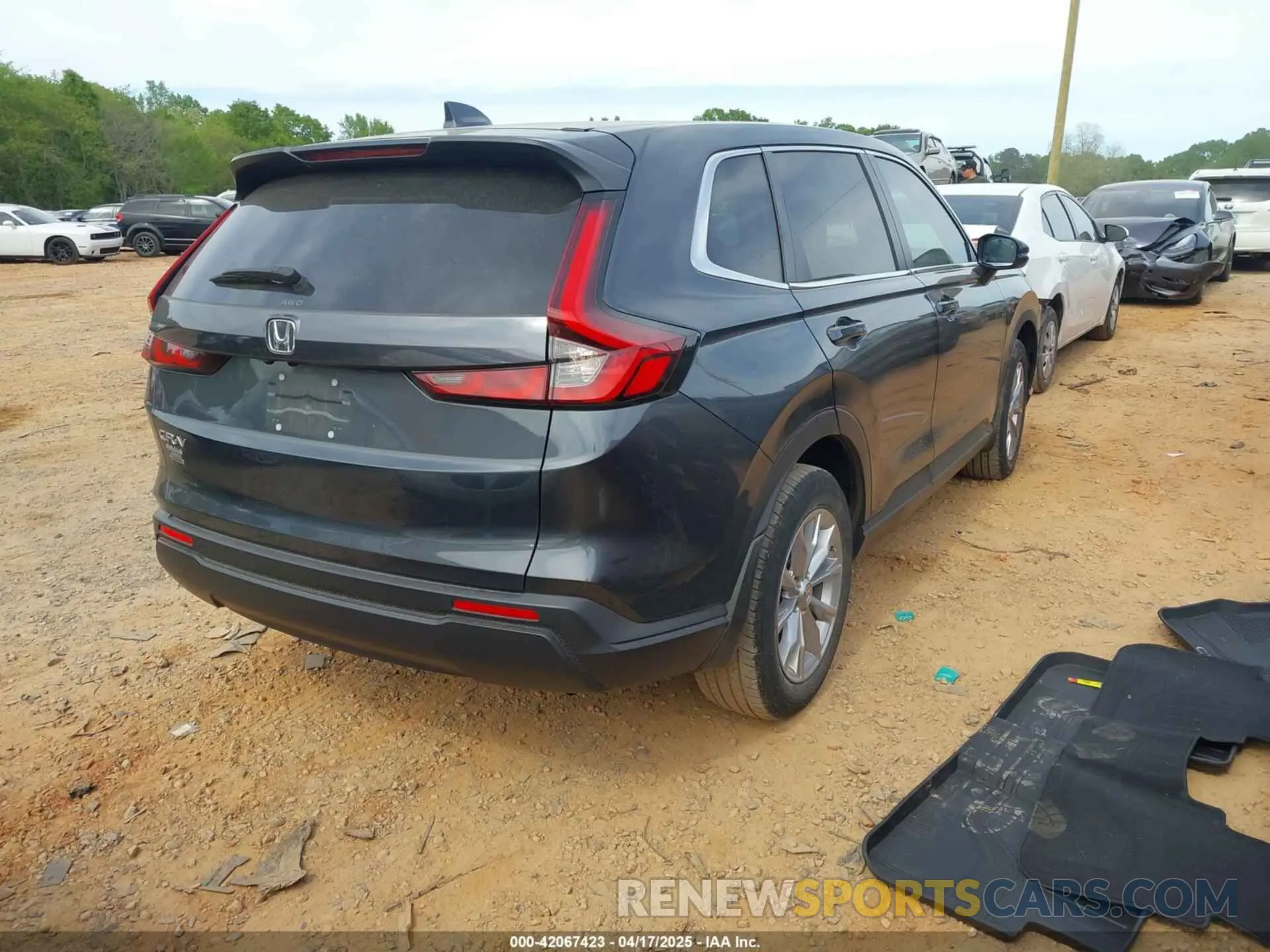 4 Photograph of a damaged car 7FARS4H49PE014821 HONDA CR-V 2023