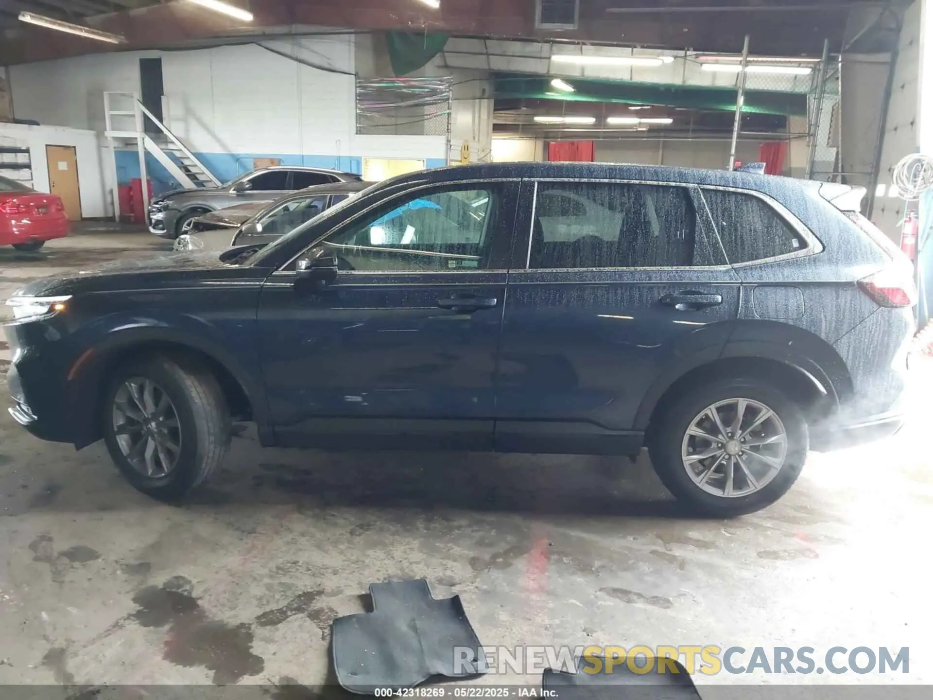 15 Photograph of a damaged car 7FARS4H77PE006906 HONDA CR-V 2023