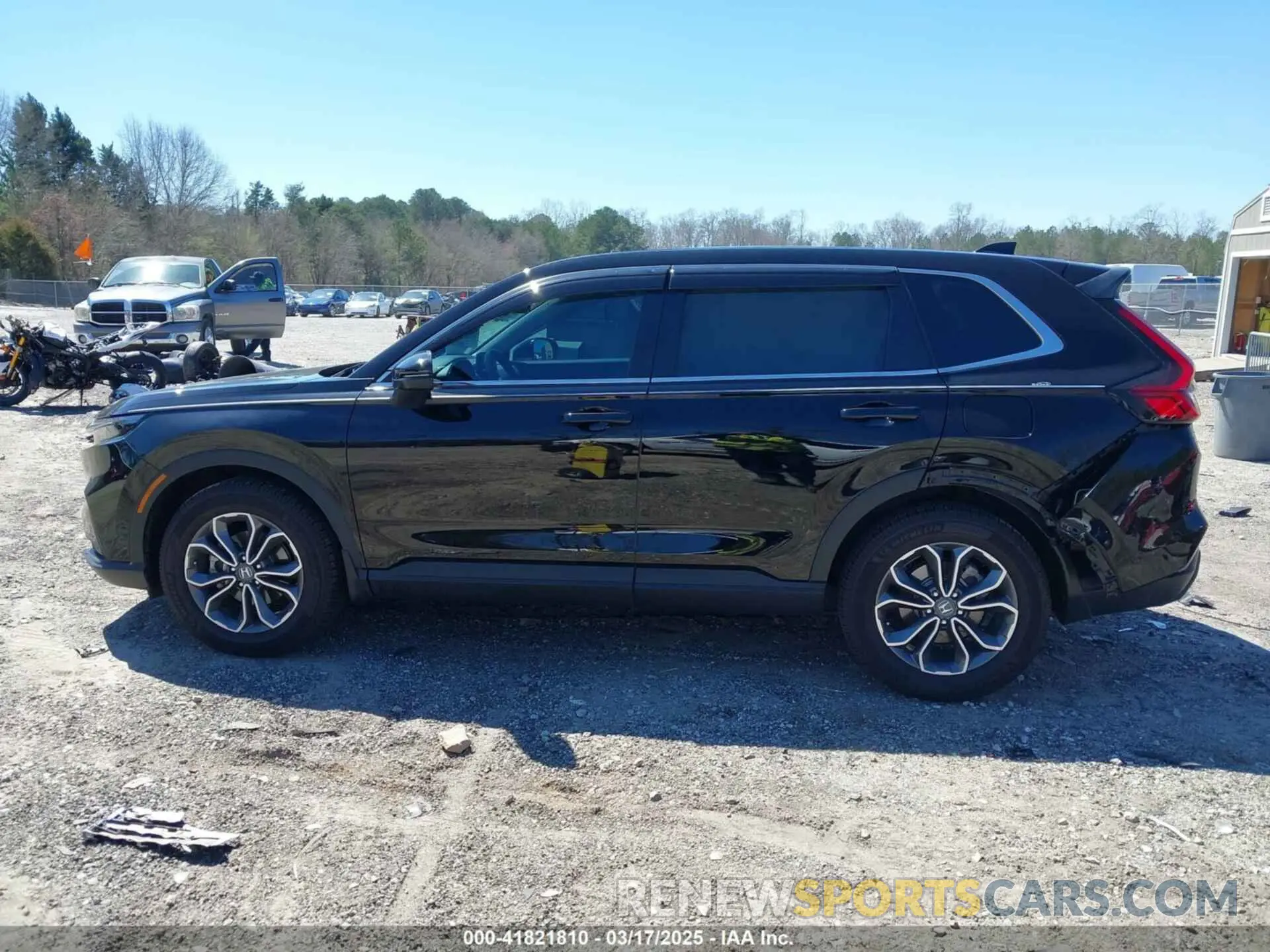 14 Photograph of a damaged car 7FARS4H77PE012706 HONDA CR-V 2023