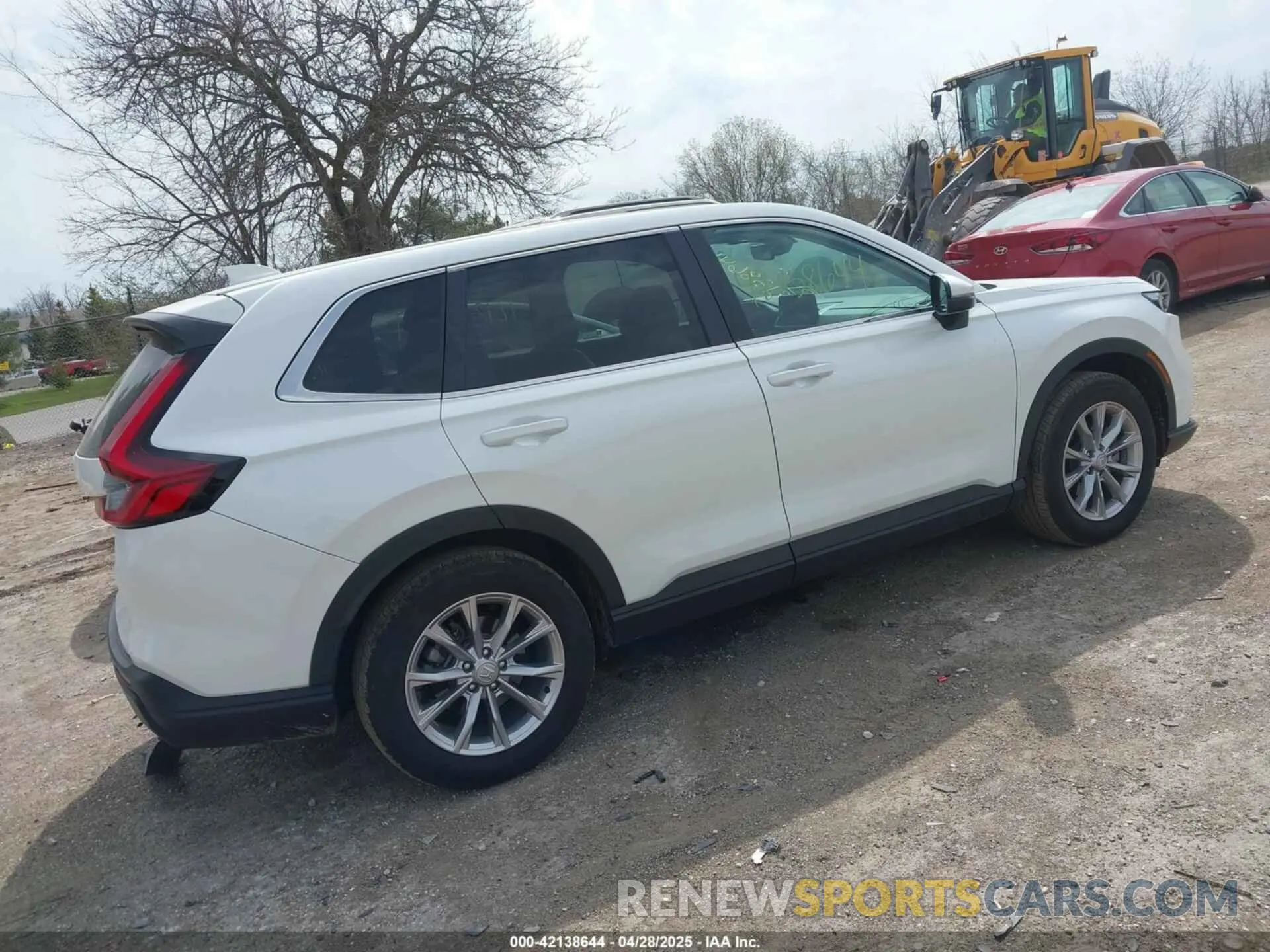 4 Photograph of a damaged car 7FARS4H7XPE012456 HONDA CR-V 2023