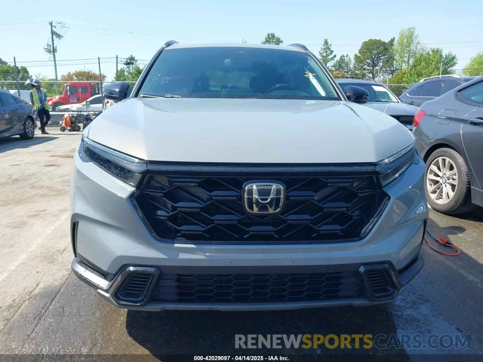 13 Photograph of a damaged car 7FARS5H54PE013381 HONDA CR-V 2023