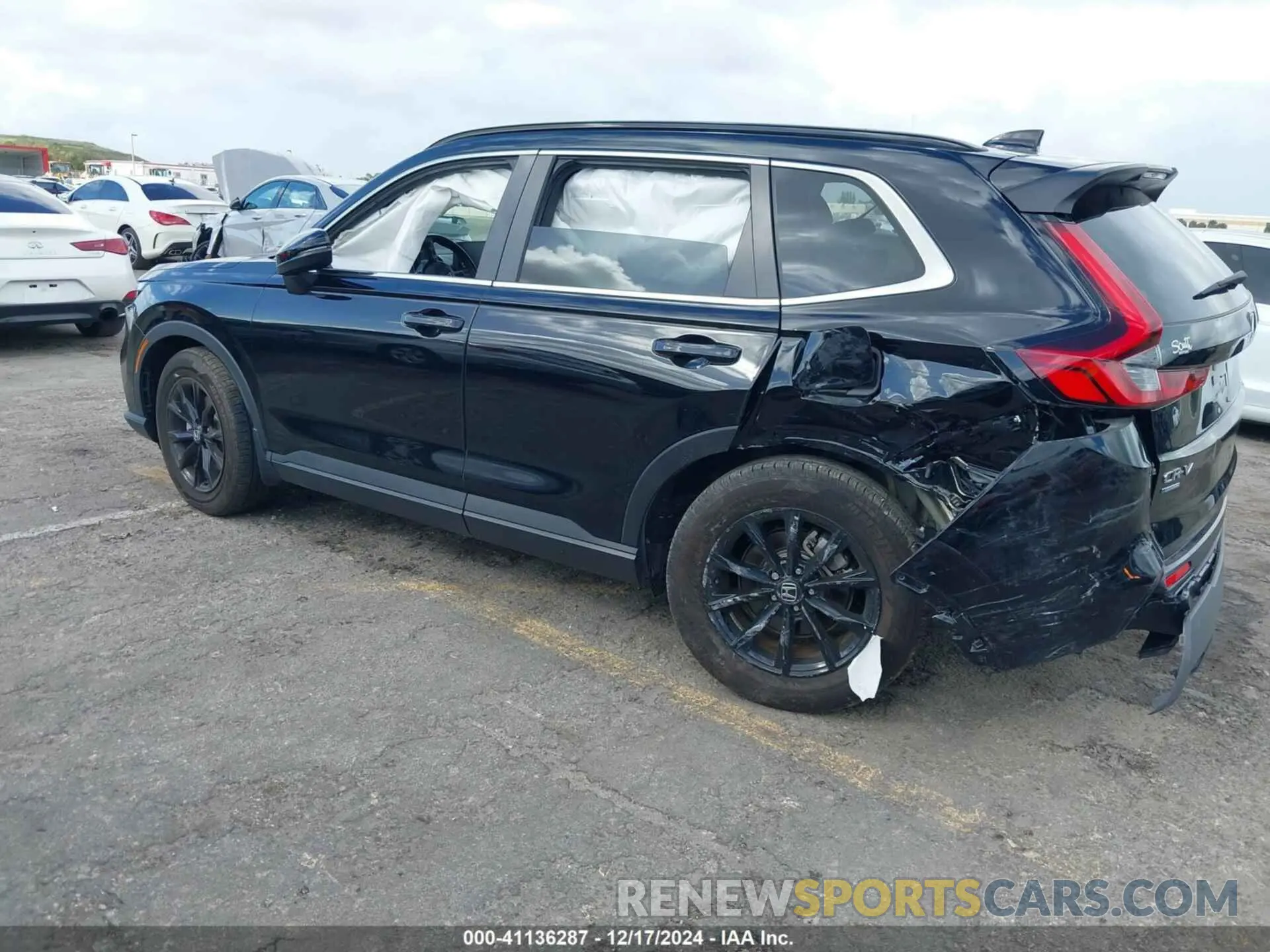 3 Photograph of a damaged car 7FARS5H56PE003032 HONDA CR-V 2023