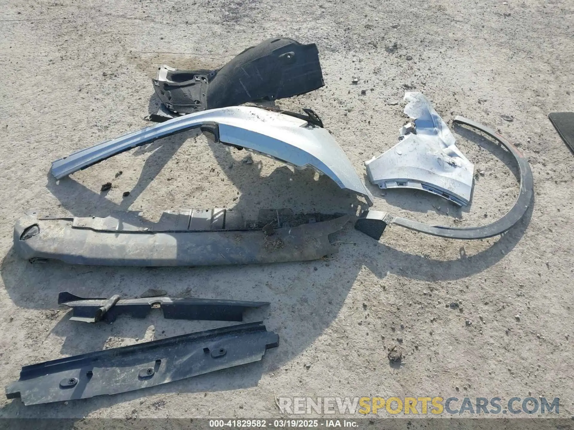 12 Photograph of a damaged car 7FARS6H57PE023781 HONDA CR-V 2023