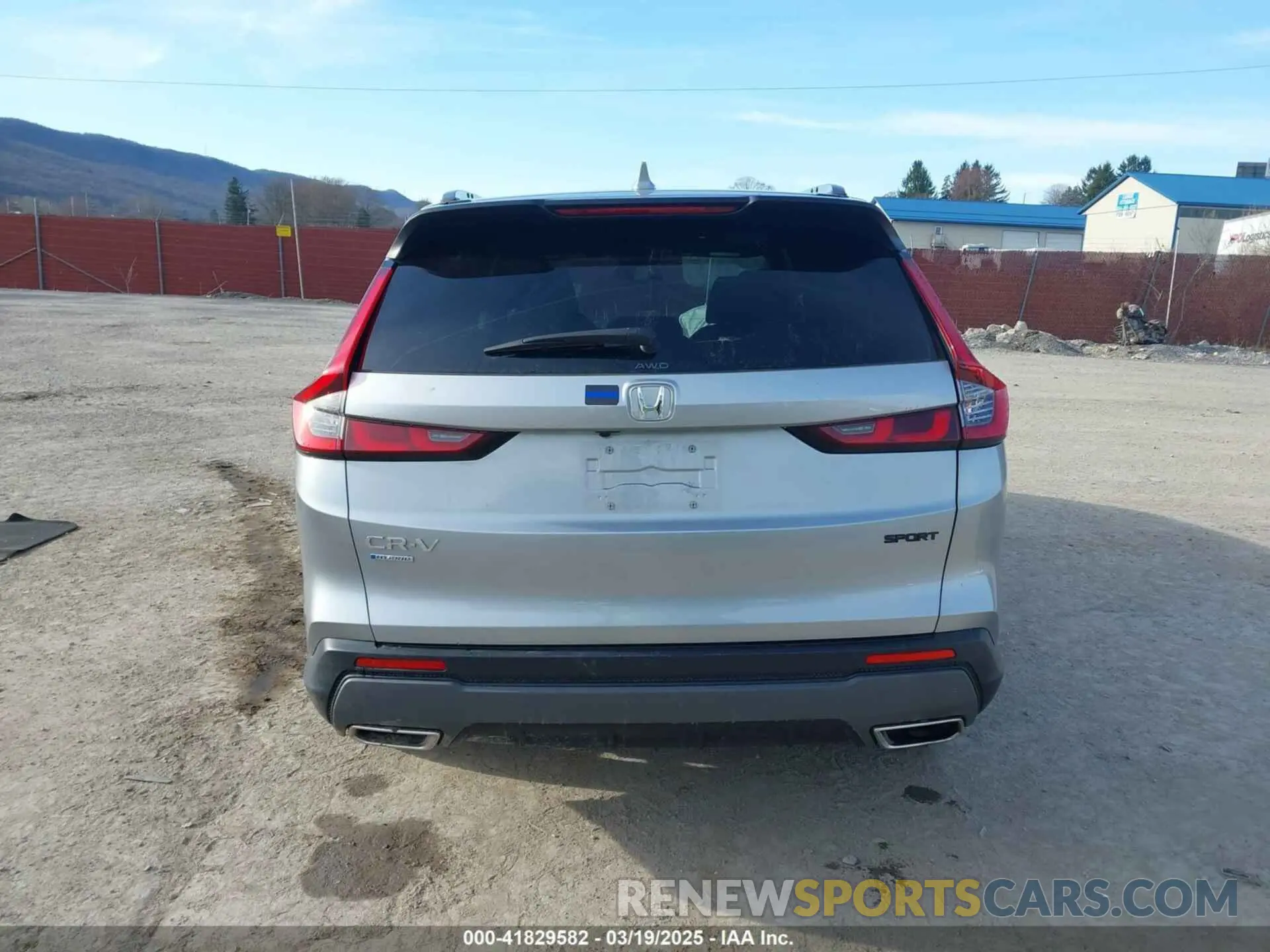 17 Photograph of a damaged car 7FARS6H57PE023781 HONDA CR-V 2023