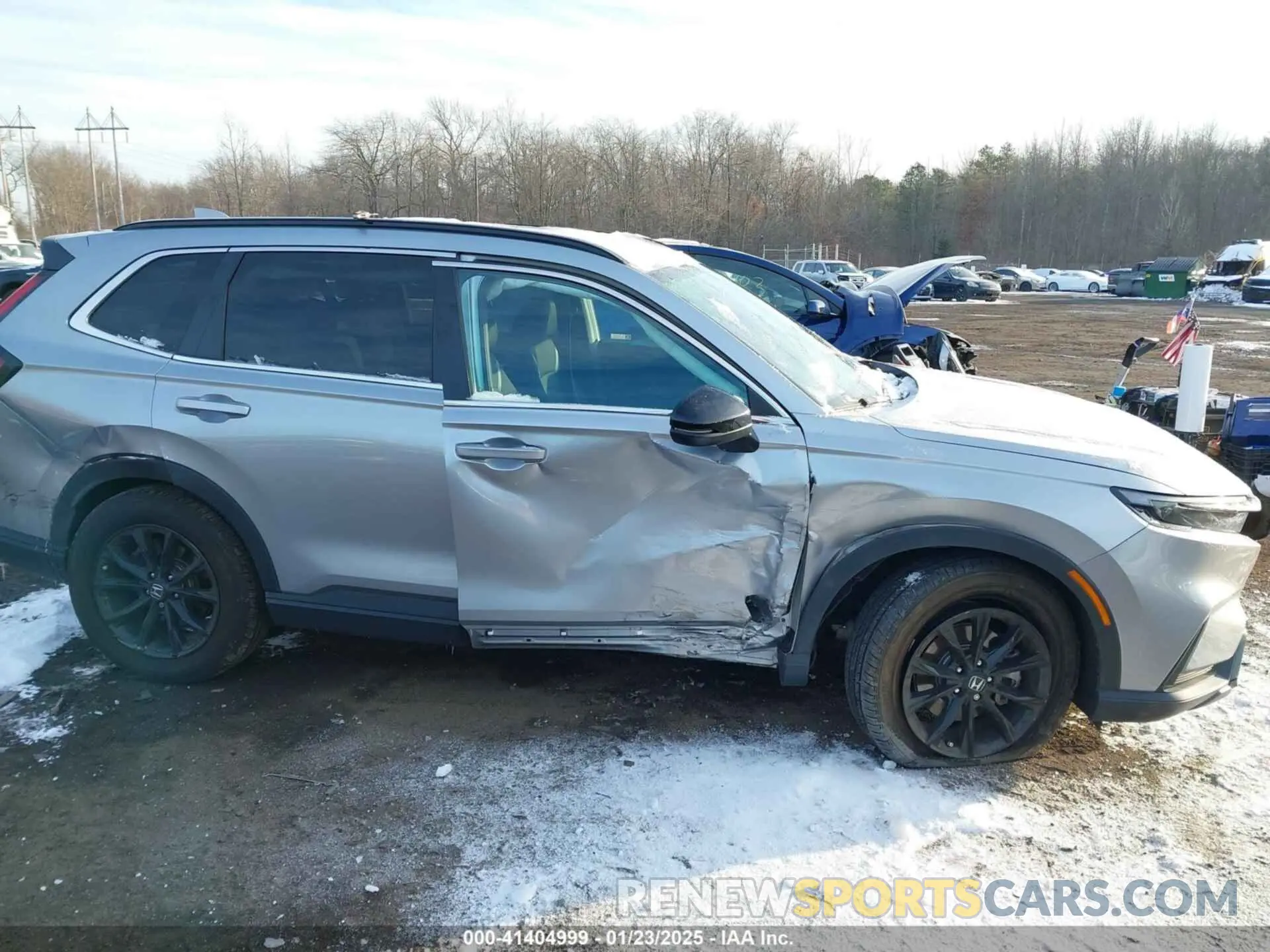 6 Photograph of a damaged car 7FARS6H57PE040208 HONDA CR-V 2023