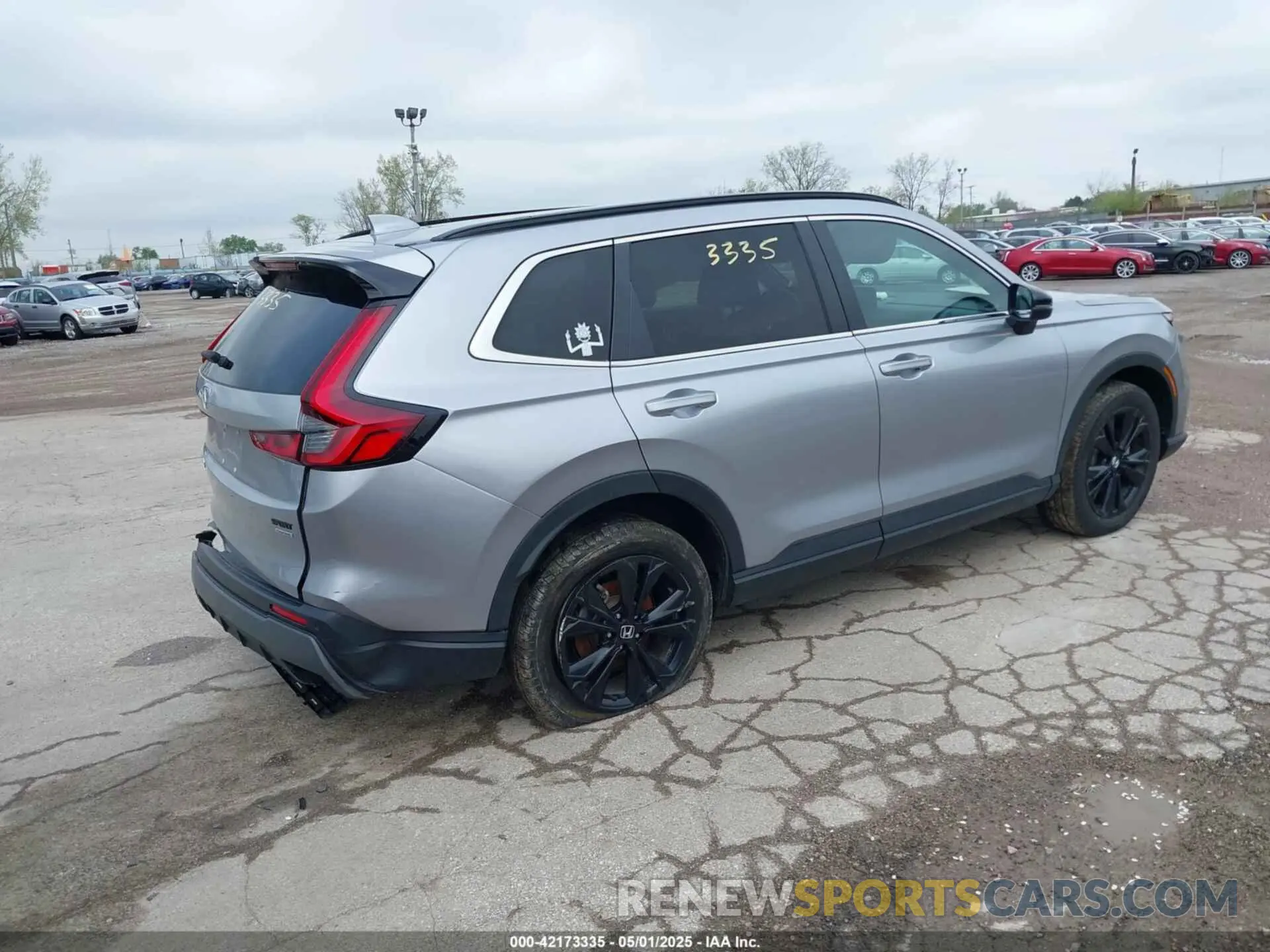 4 Photograph of a damaged car 7FARS6H93PE015521 HONDA CR-V 2023