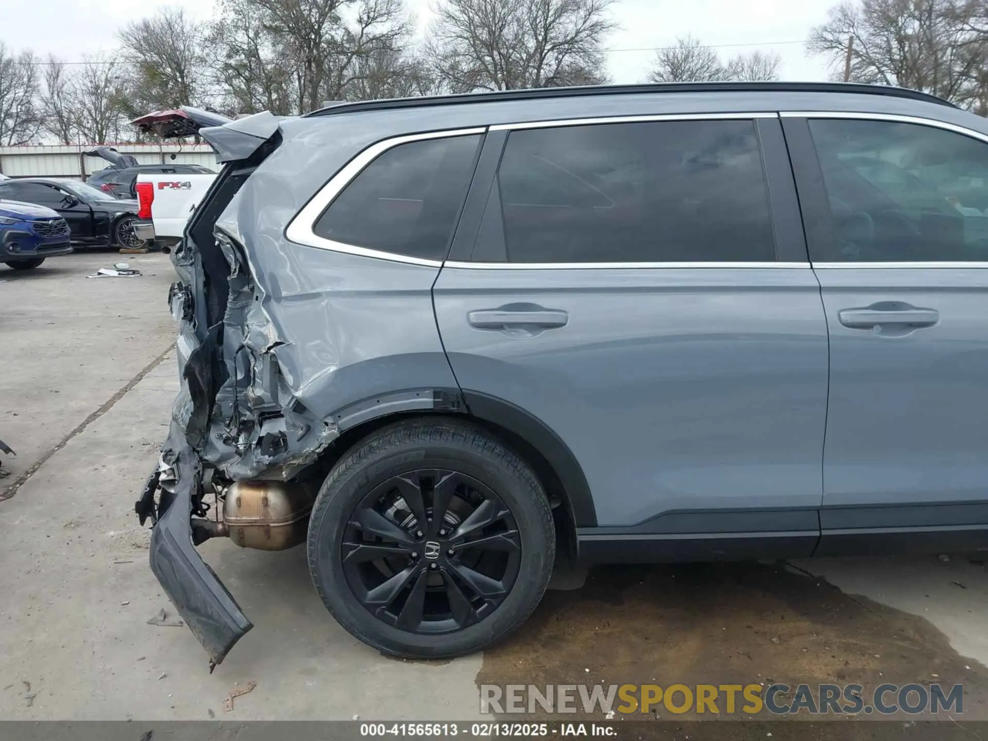 20 Photograph of a damaged car 7FARS6H95PE006643 HONDA CR-V 2023
