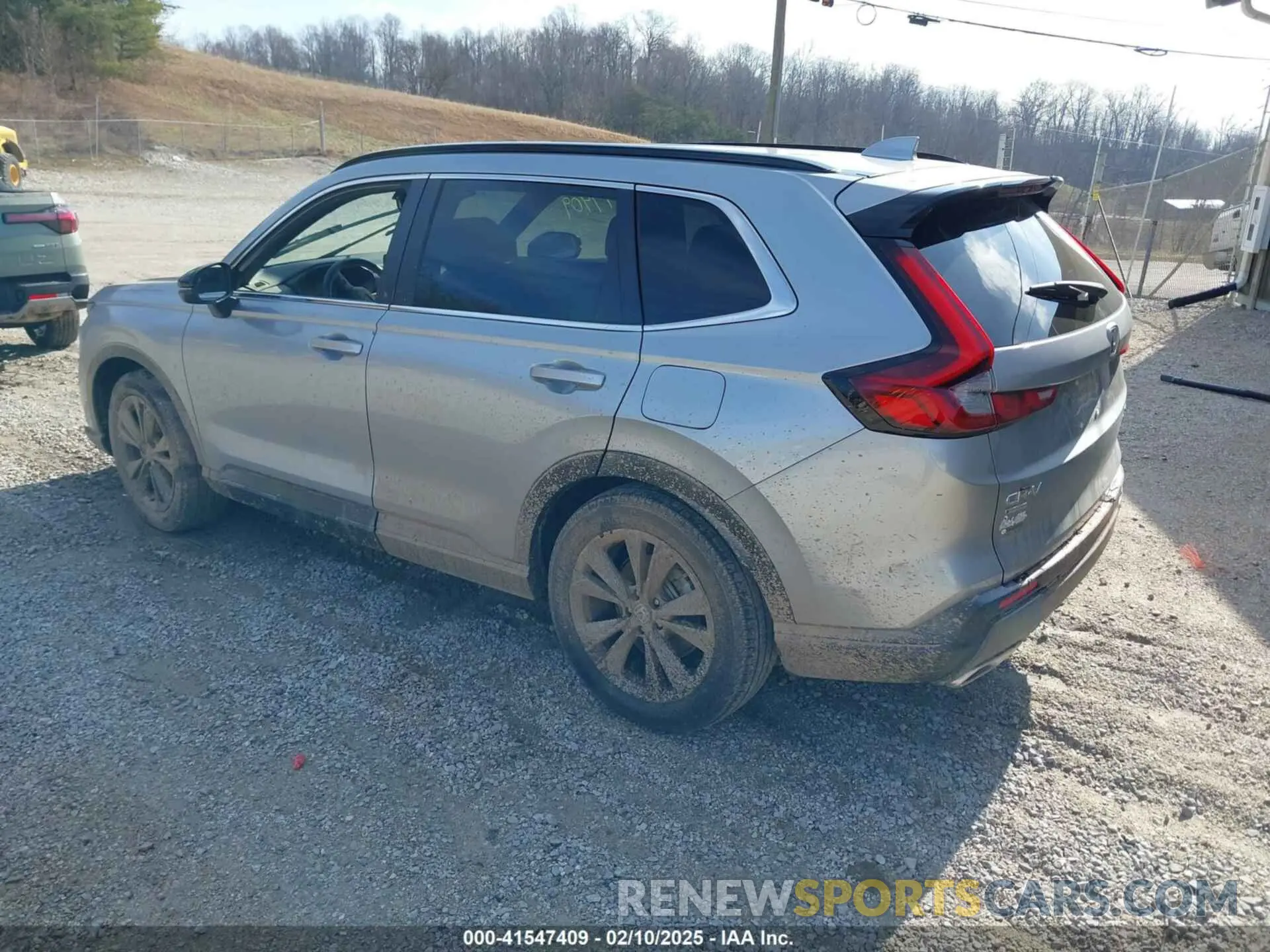 3 Photograph of a damaged car 7FARS6H96PE021541 HONDA CR-V 2023