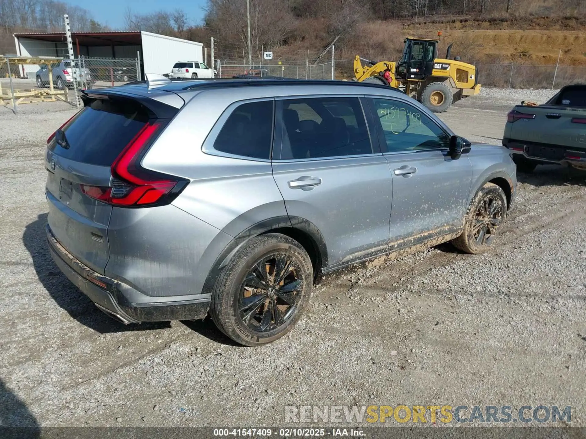 4 Photograph of a damaged car 7FARS6H96PE021541 HONDA CR-V 2023