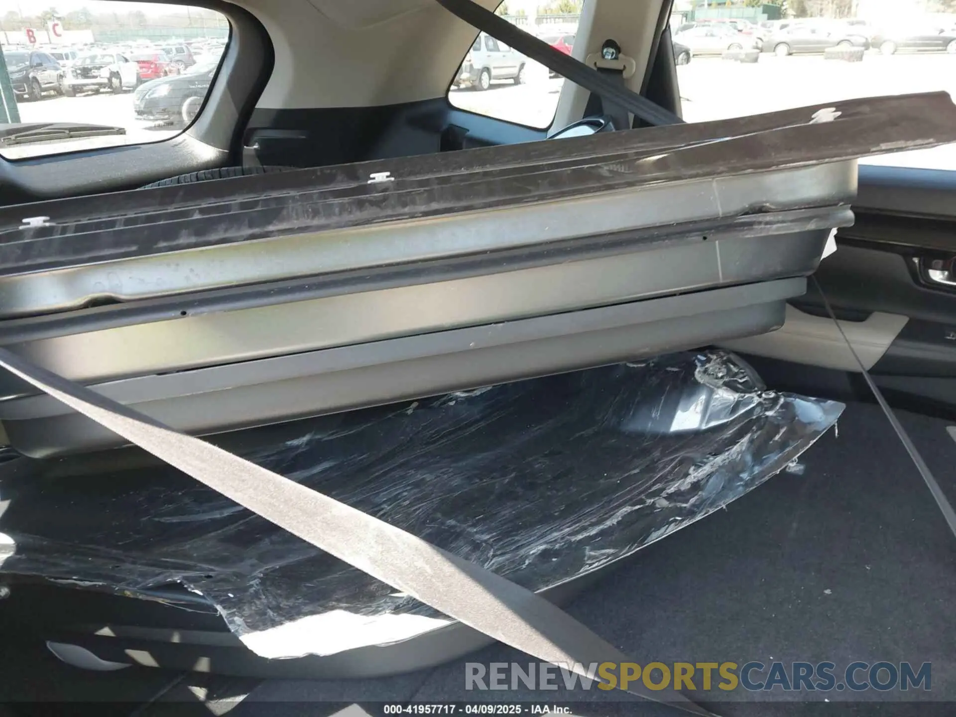 12 Photograph of a damaged car 07FARS4H70RE00069 HONDA CR-V 2024