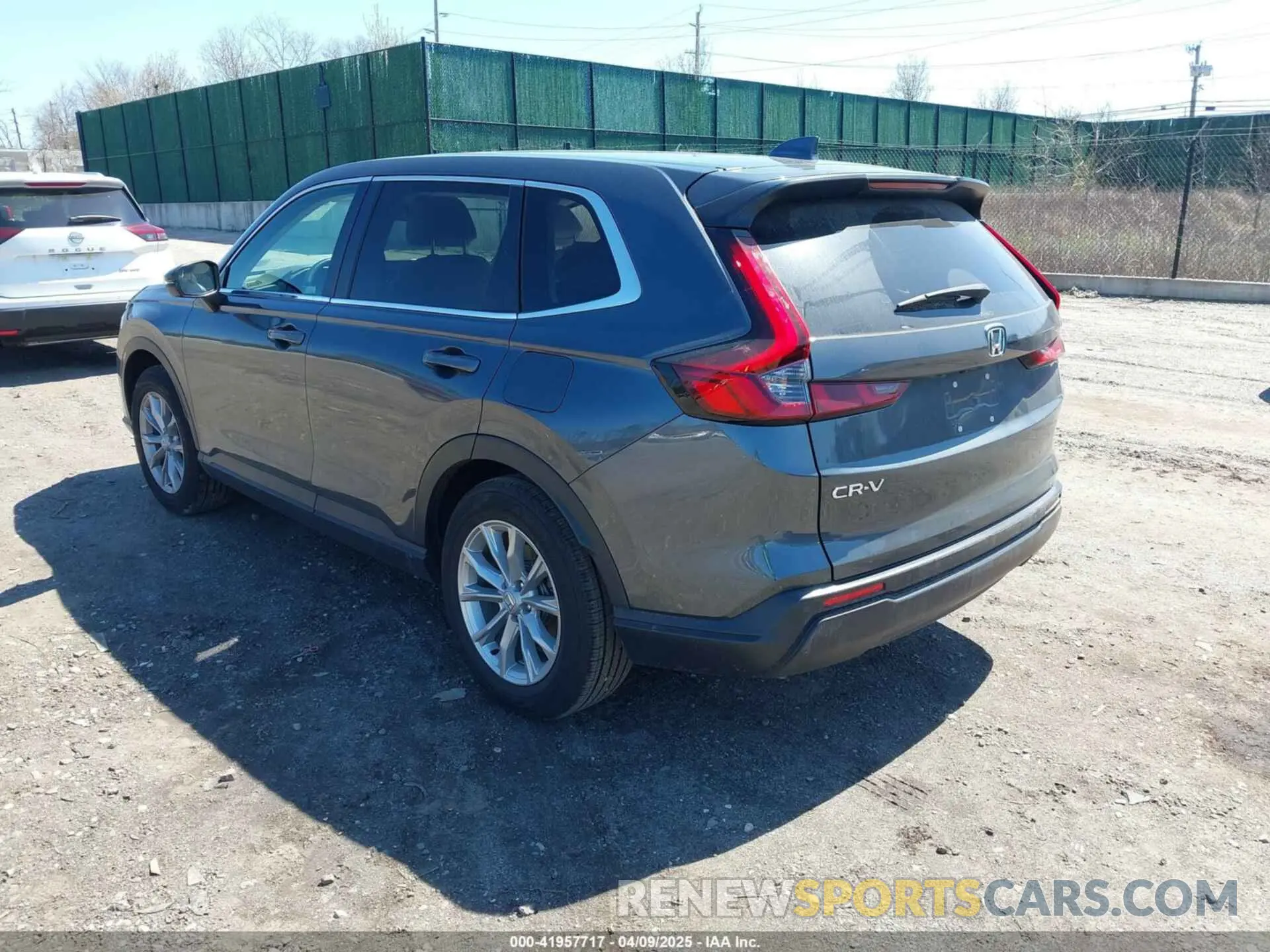 3 Photograph of a damaged car 07FARS4H70RE00069 HONDA CR-V 2024