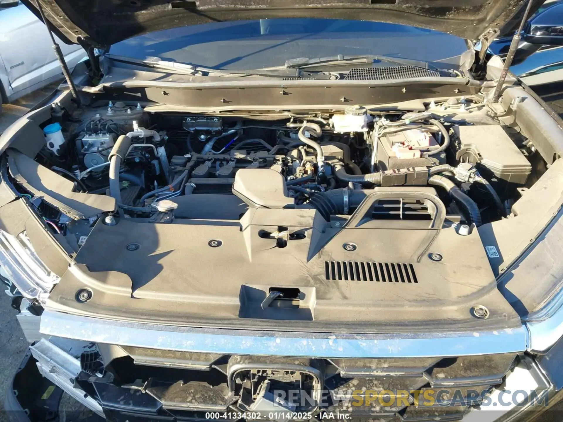 10 Photograph of a damaged car 2HKRS3H26RH319198 HONDA CR-V 2024