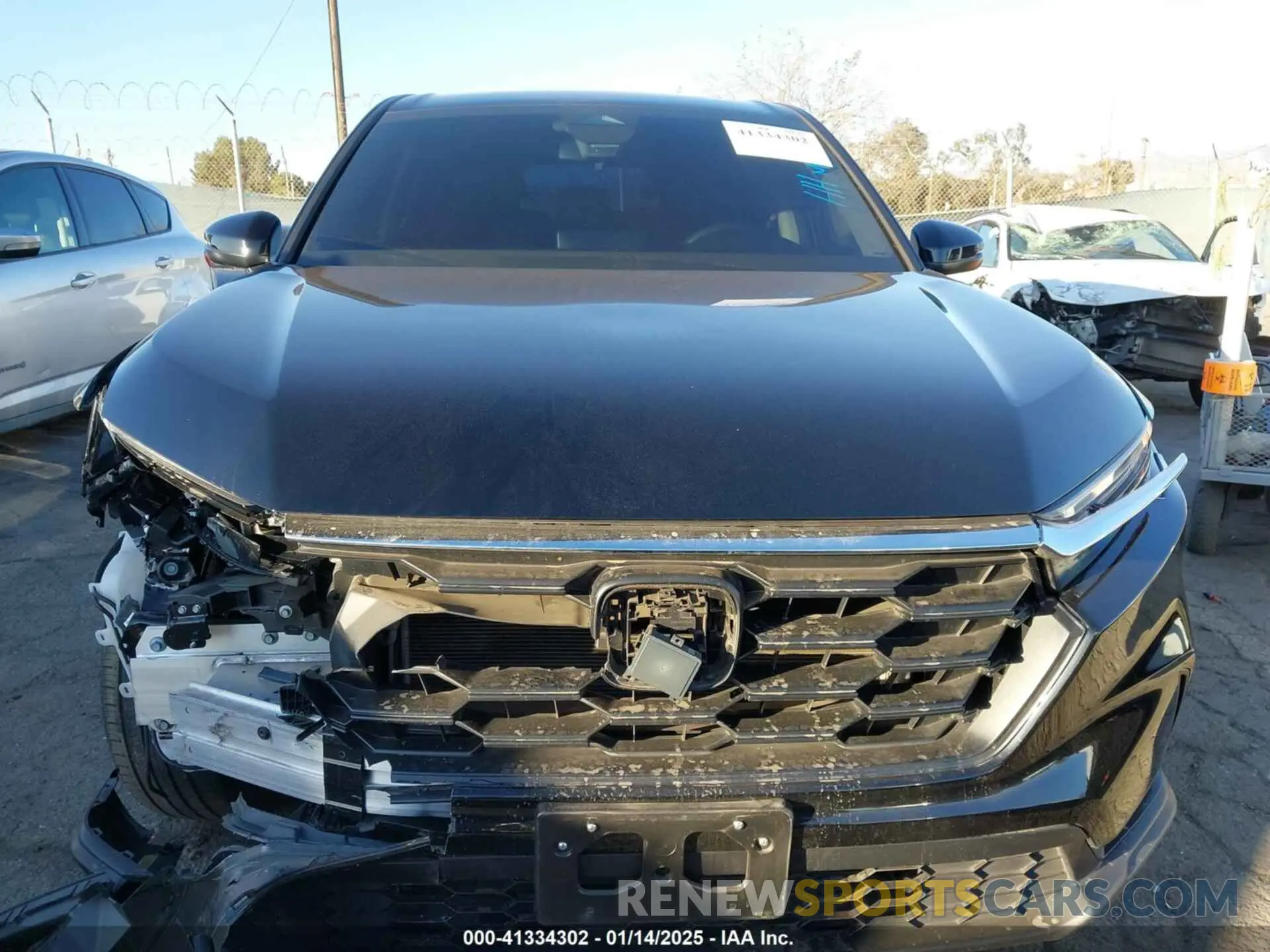 11 Photograph of a damaged car 2HKRS3H26RH319198 HONDA CR-V 2024