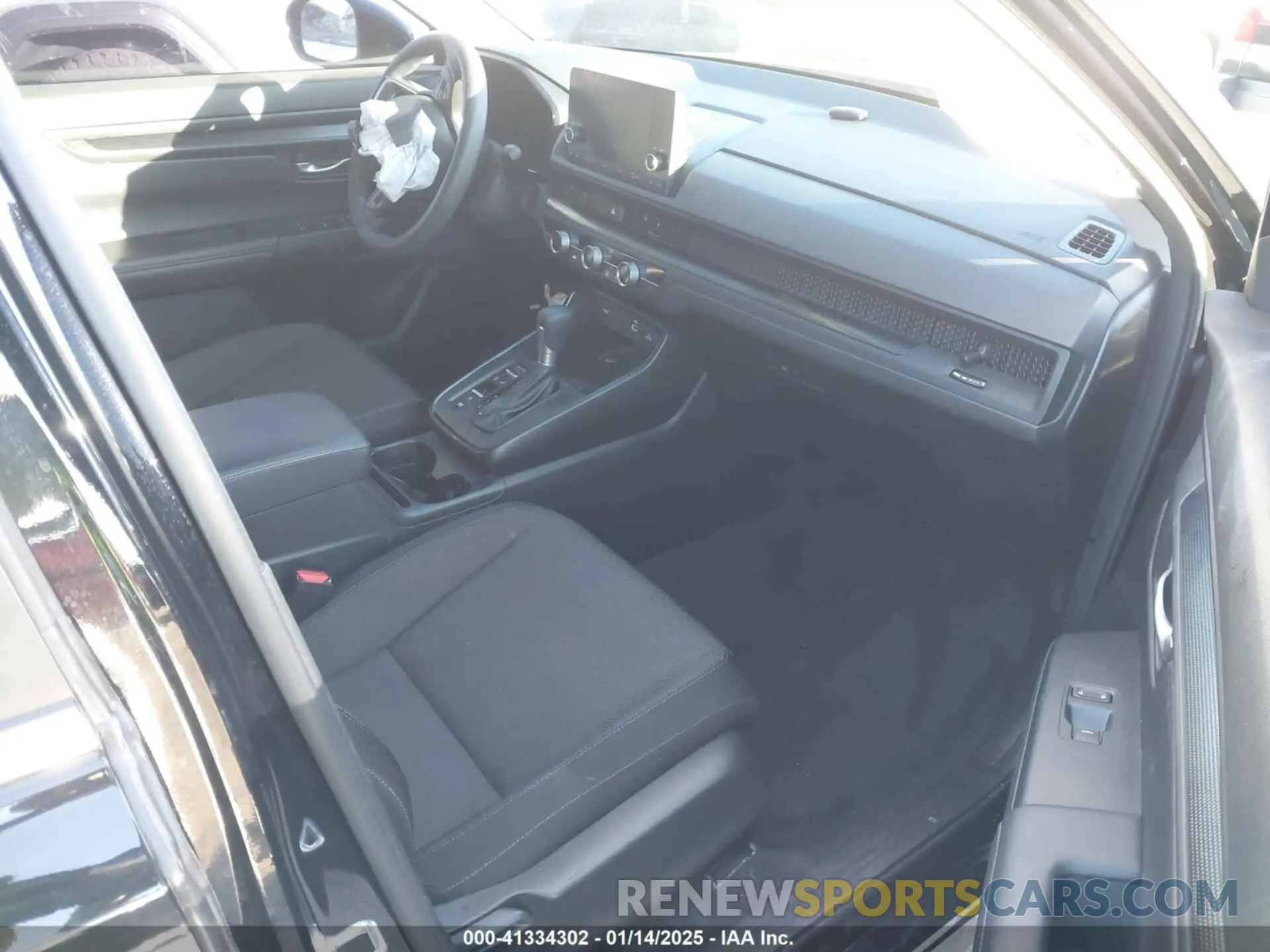 5 Photograph of a damaged car 2HKRS3H26RH319198 HONDA CR-V 2024
