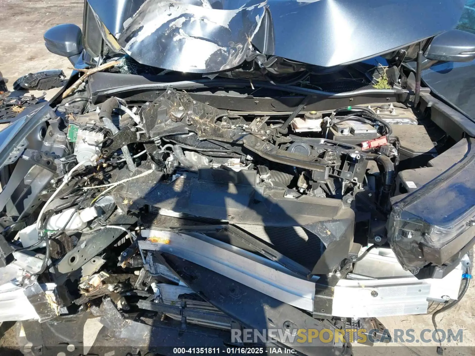 10 Photograph of a damaged car 2HKRS3H27RH317346 HONDA CR-V 2024