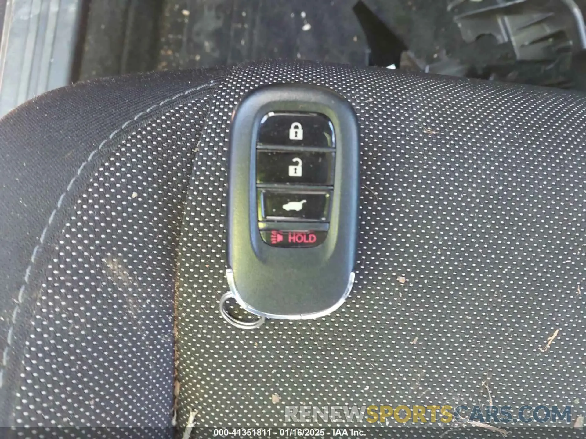 11 Photograph of a damaged car 2HKRS3H27RH317346 HONDA CR-V 2024